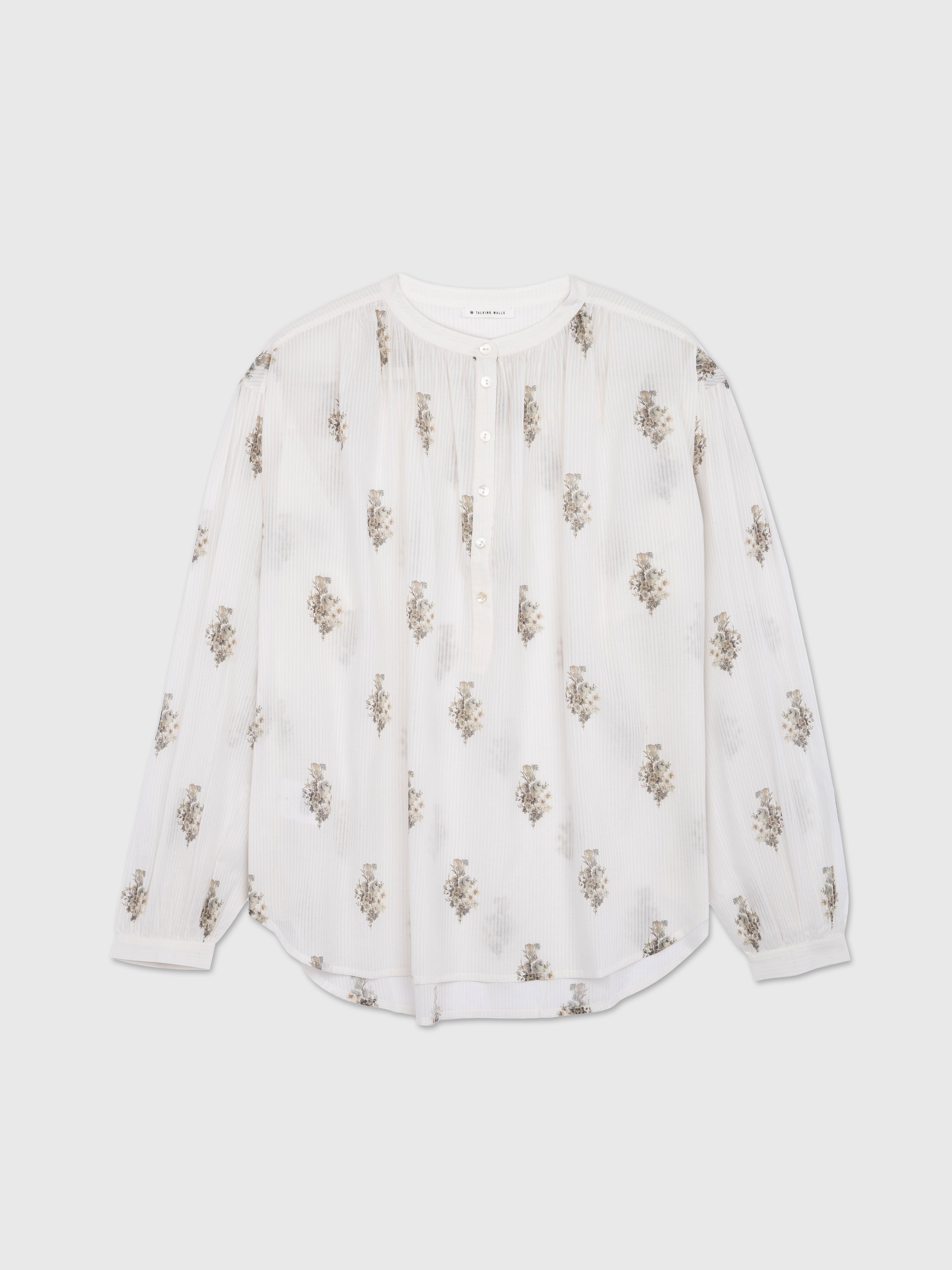 Talking Walls Clara Decay Flower Lightweight blouse decay flower