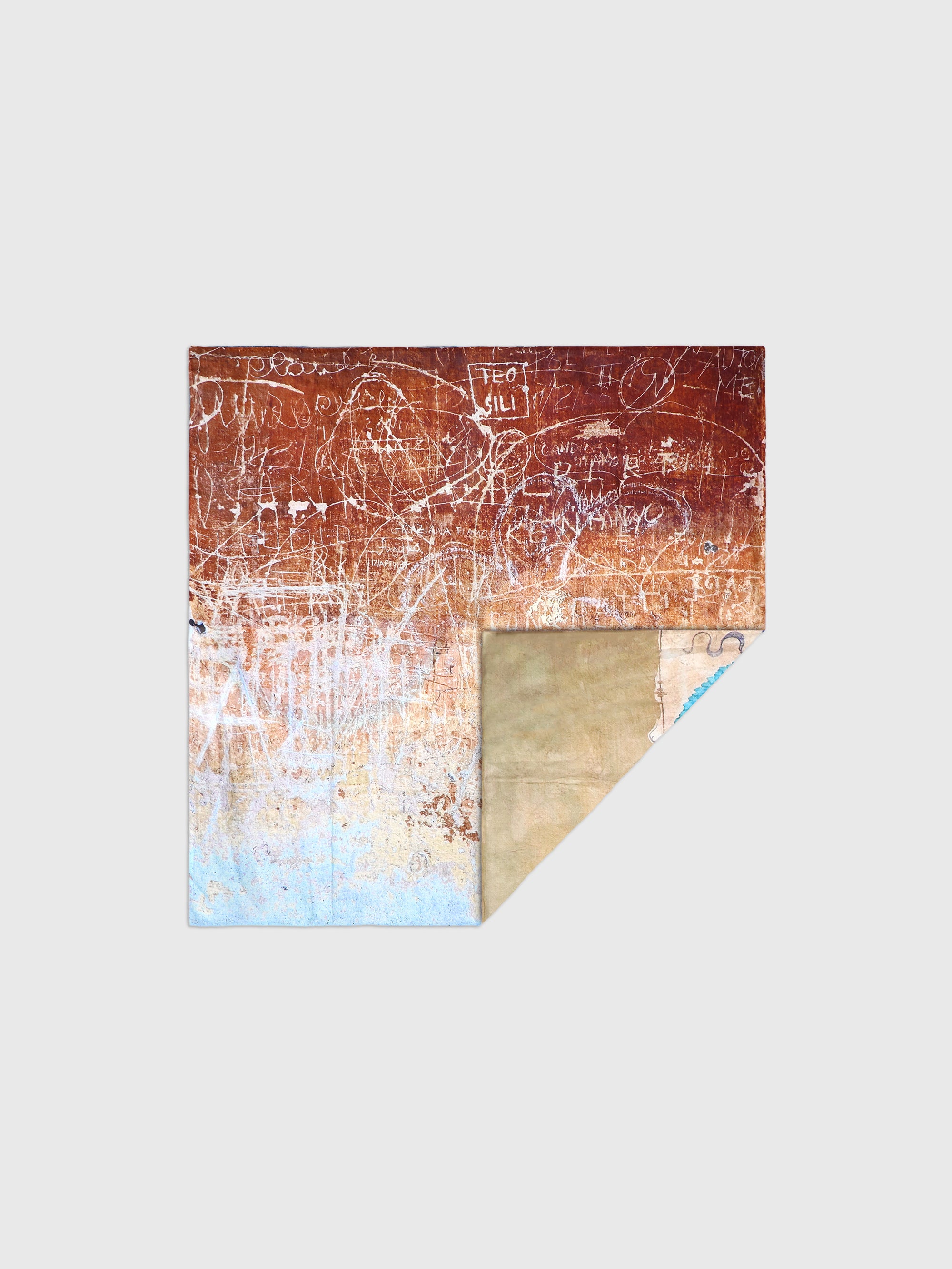 Talking Walls ava double face double face square scarf madonna di como