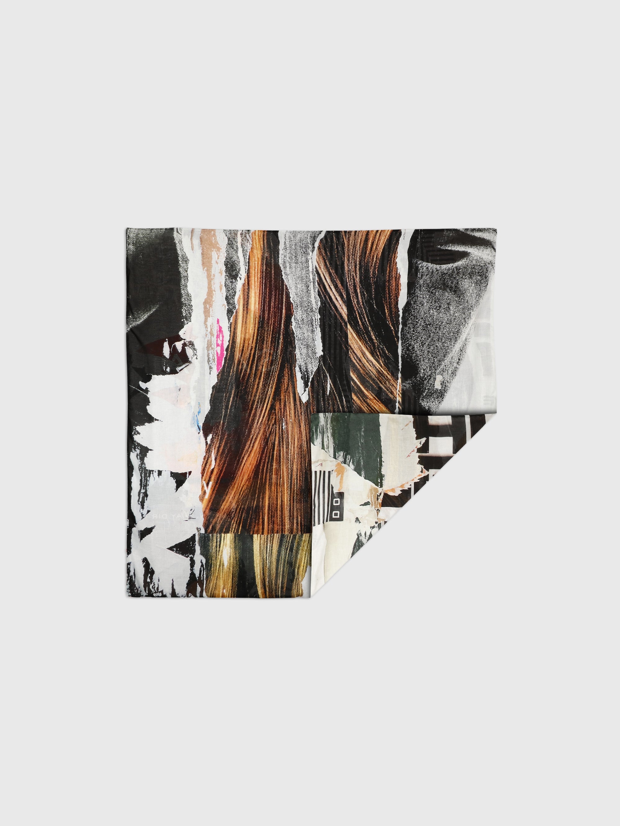 Talking Walls ava double face double face square scarf tear off