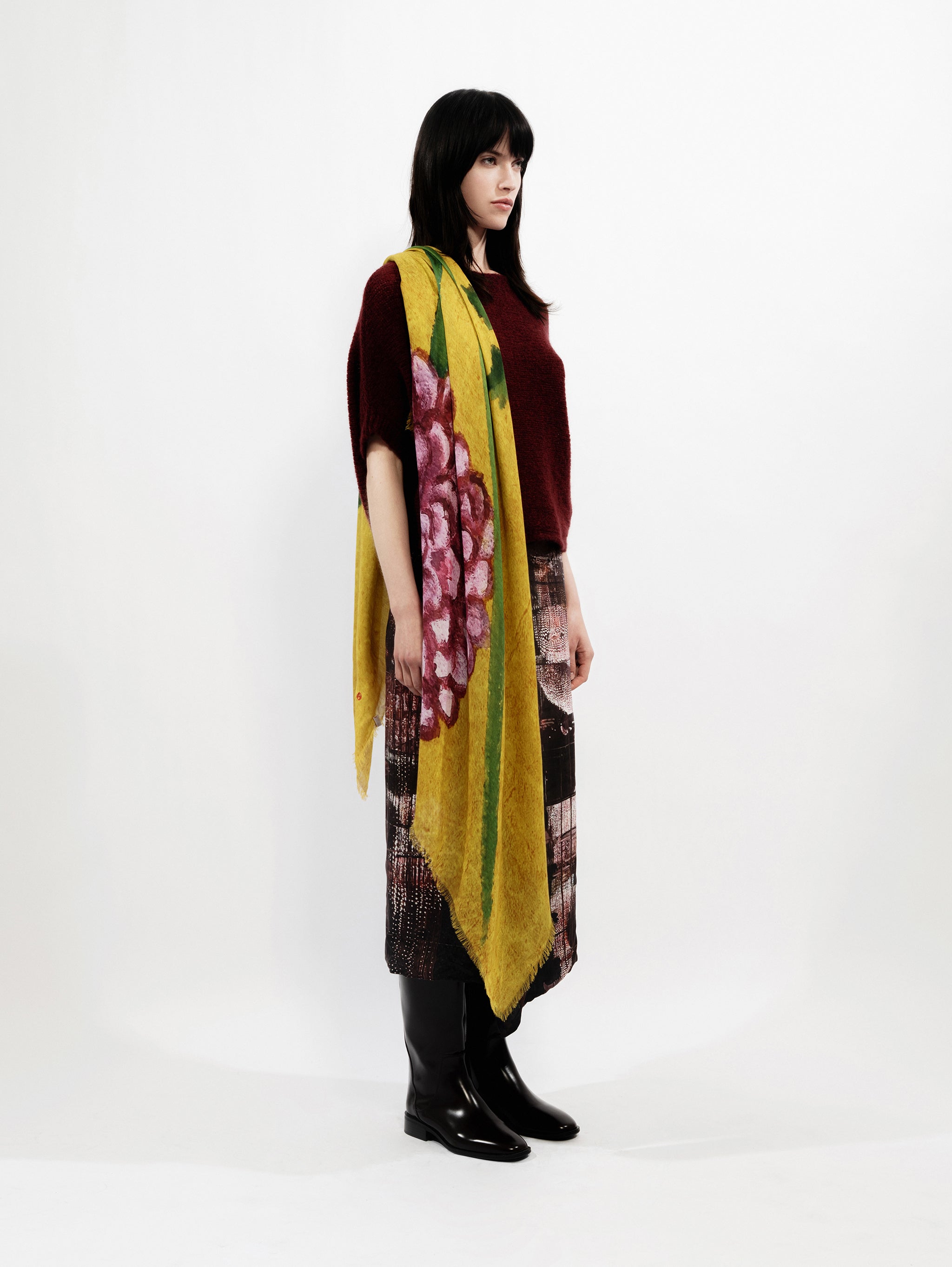 Talking Walls ela hyacinth single face square scarf hyacinth