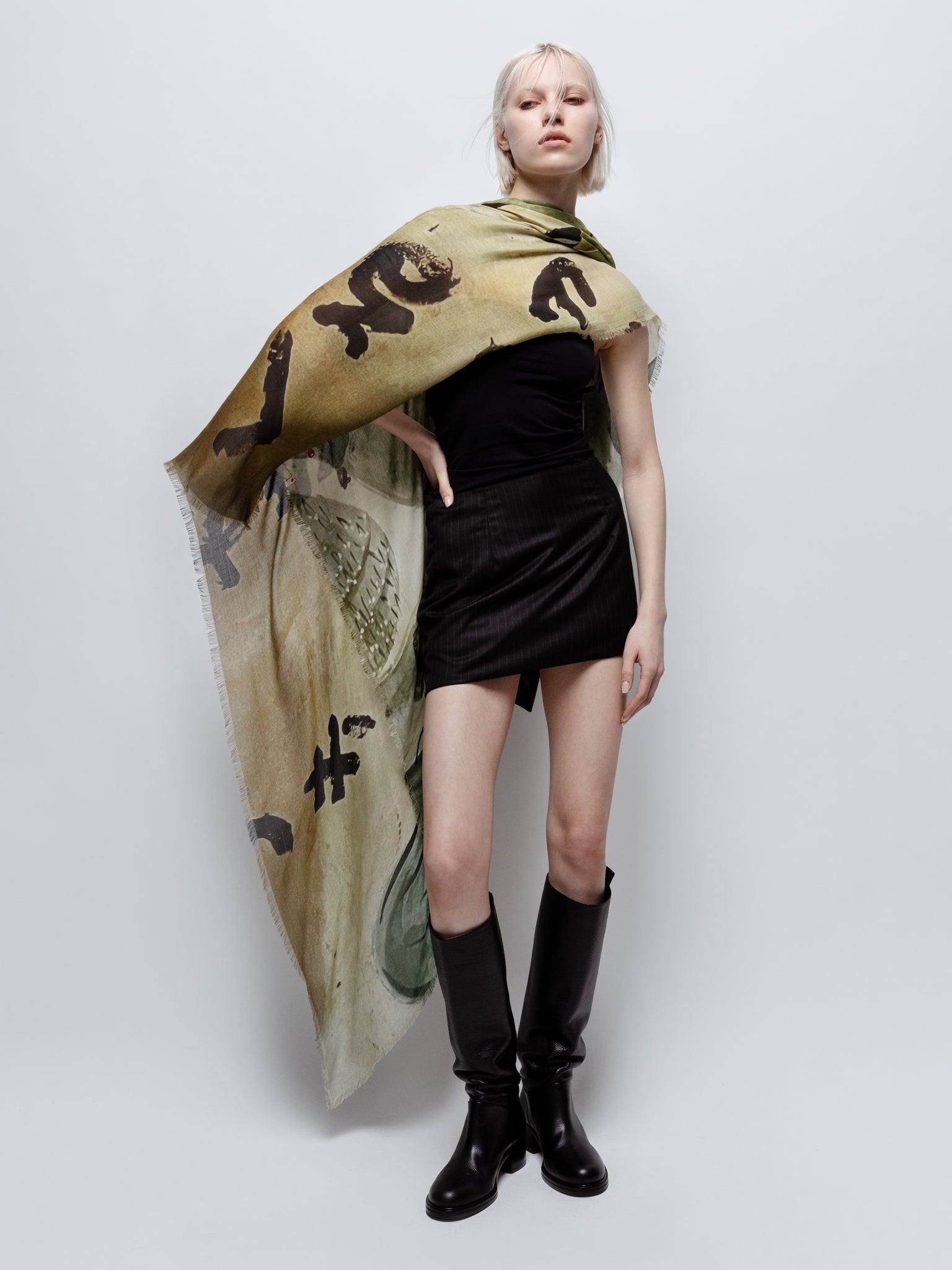 Talking Walls ela sun rice single face square scarf