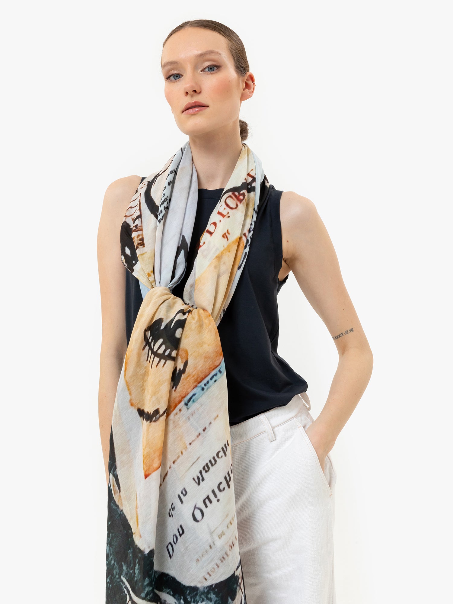 Talking Walls joy single face single face rectangular scarf la divine comédie