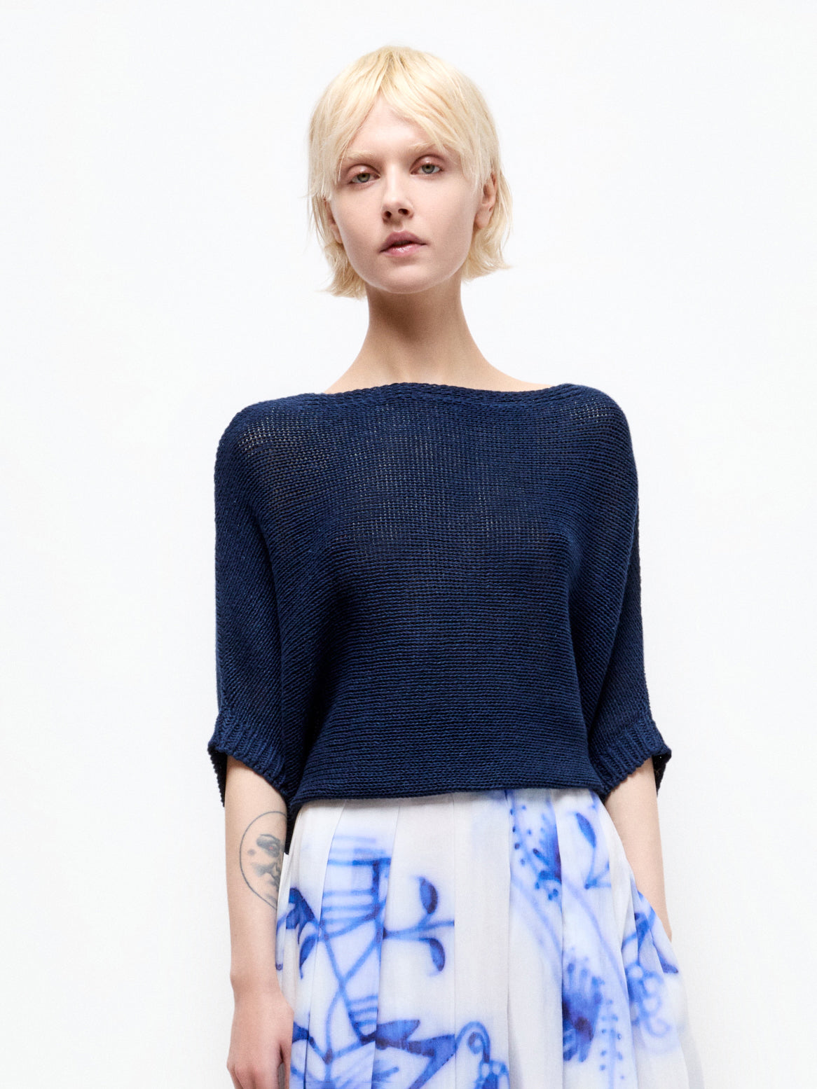 Talking Walls juliette marine relaxed jumper marine