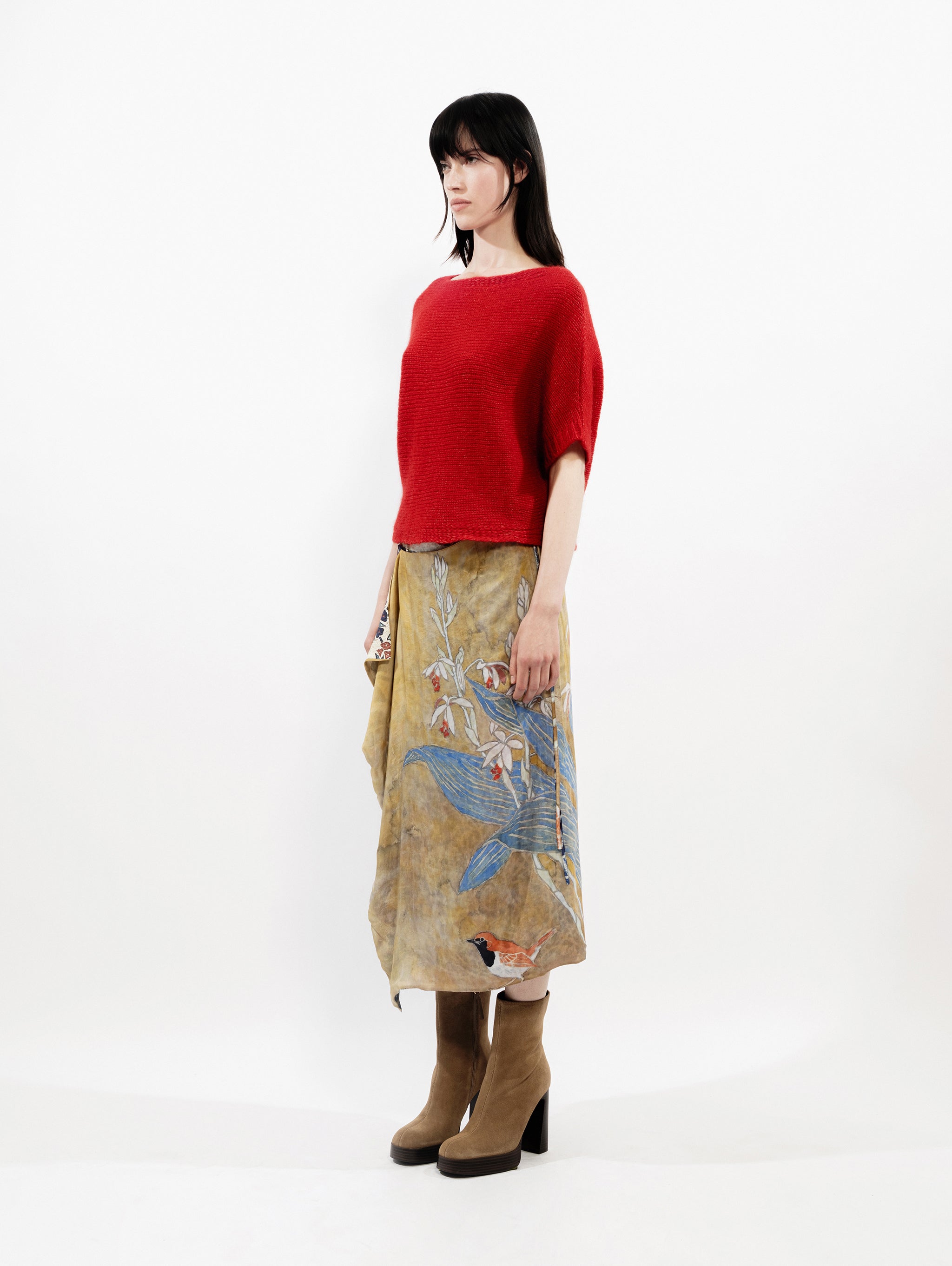 Talking Walls lio lipstick red relaxed jumper lipstick red