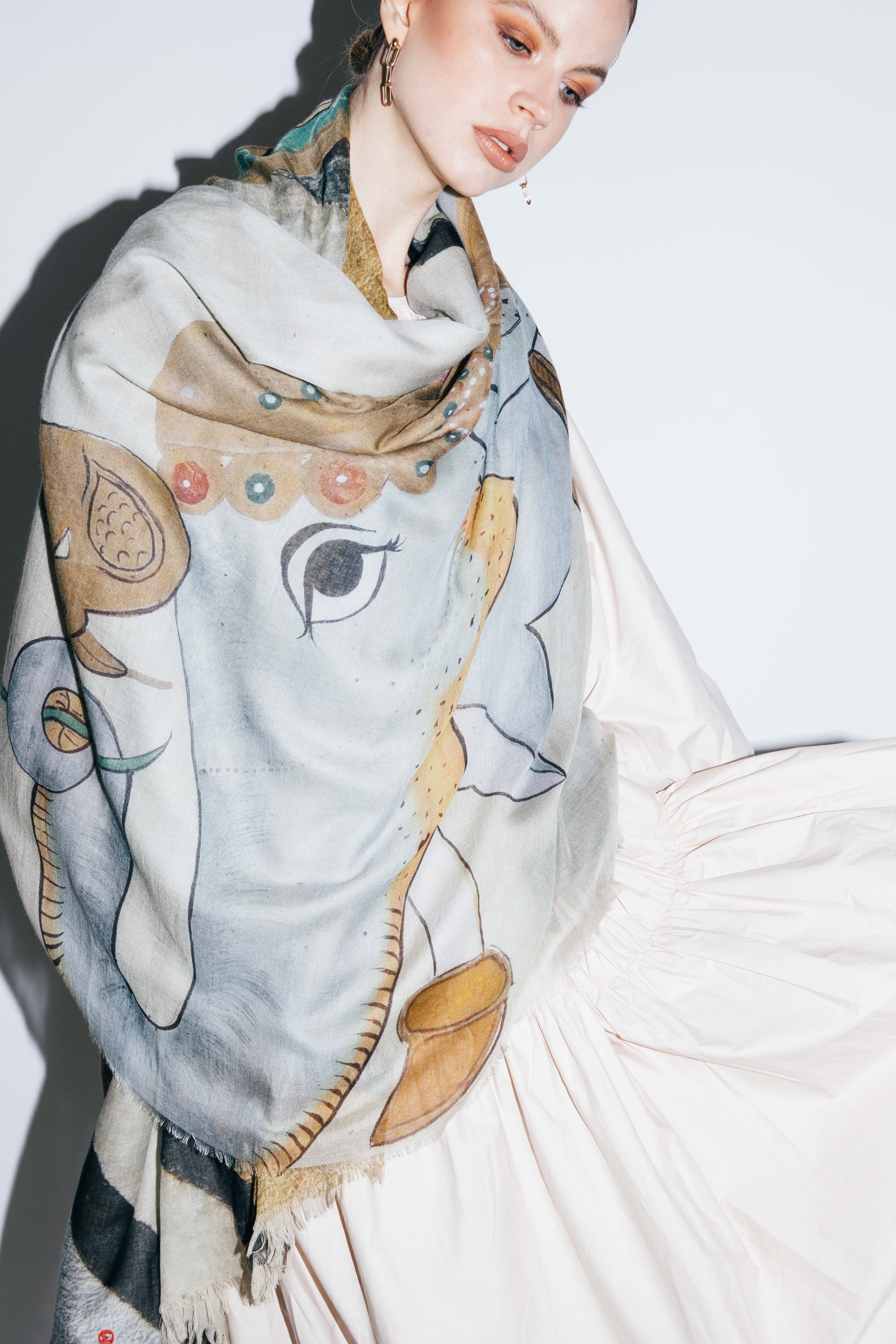 Talking Walls luna double face double face rectangular scarf jumbo taj sand