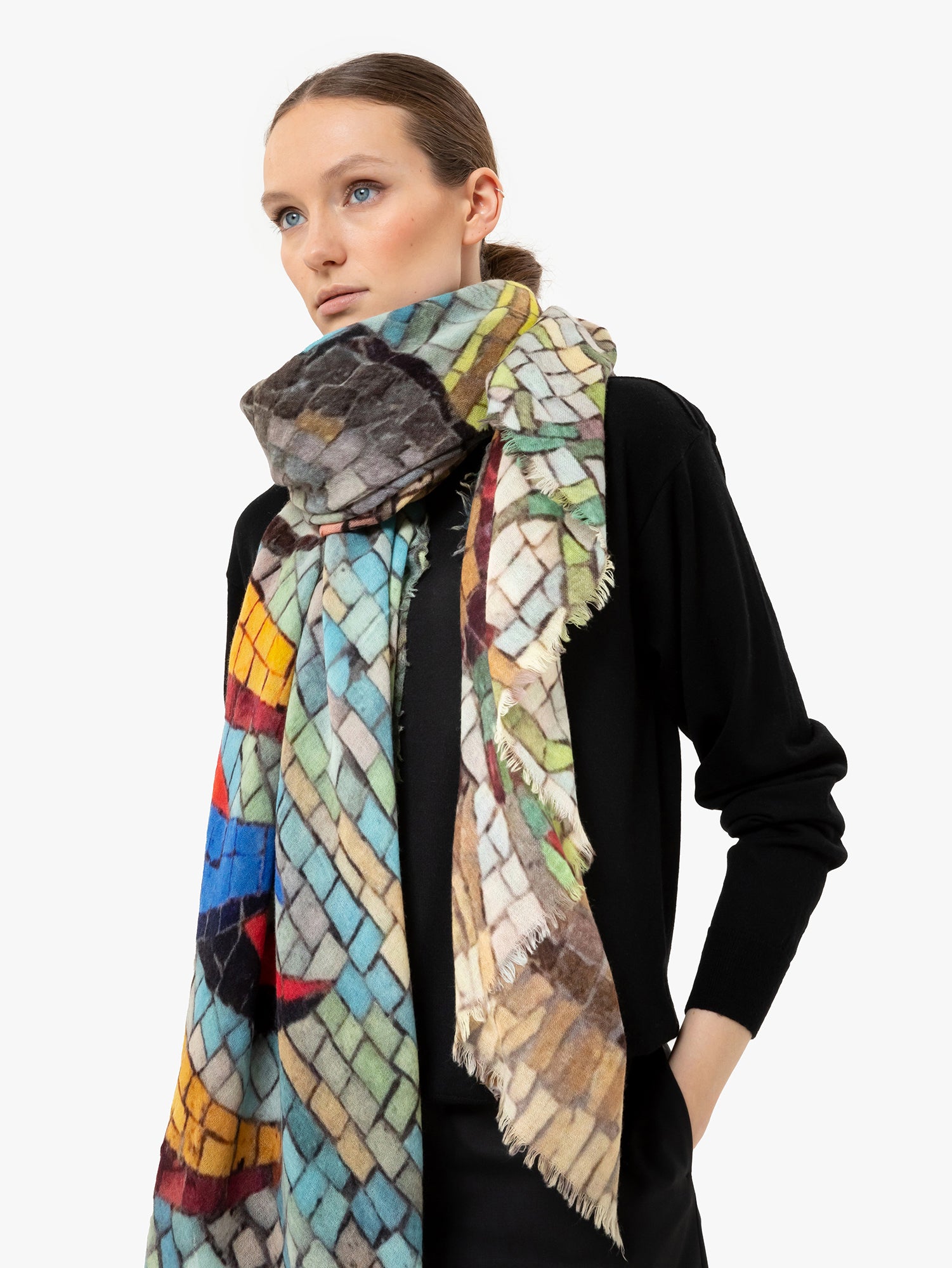 Talking Walls mantis single face Single faced square-shaped blanket scarf caffe fiorio