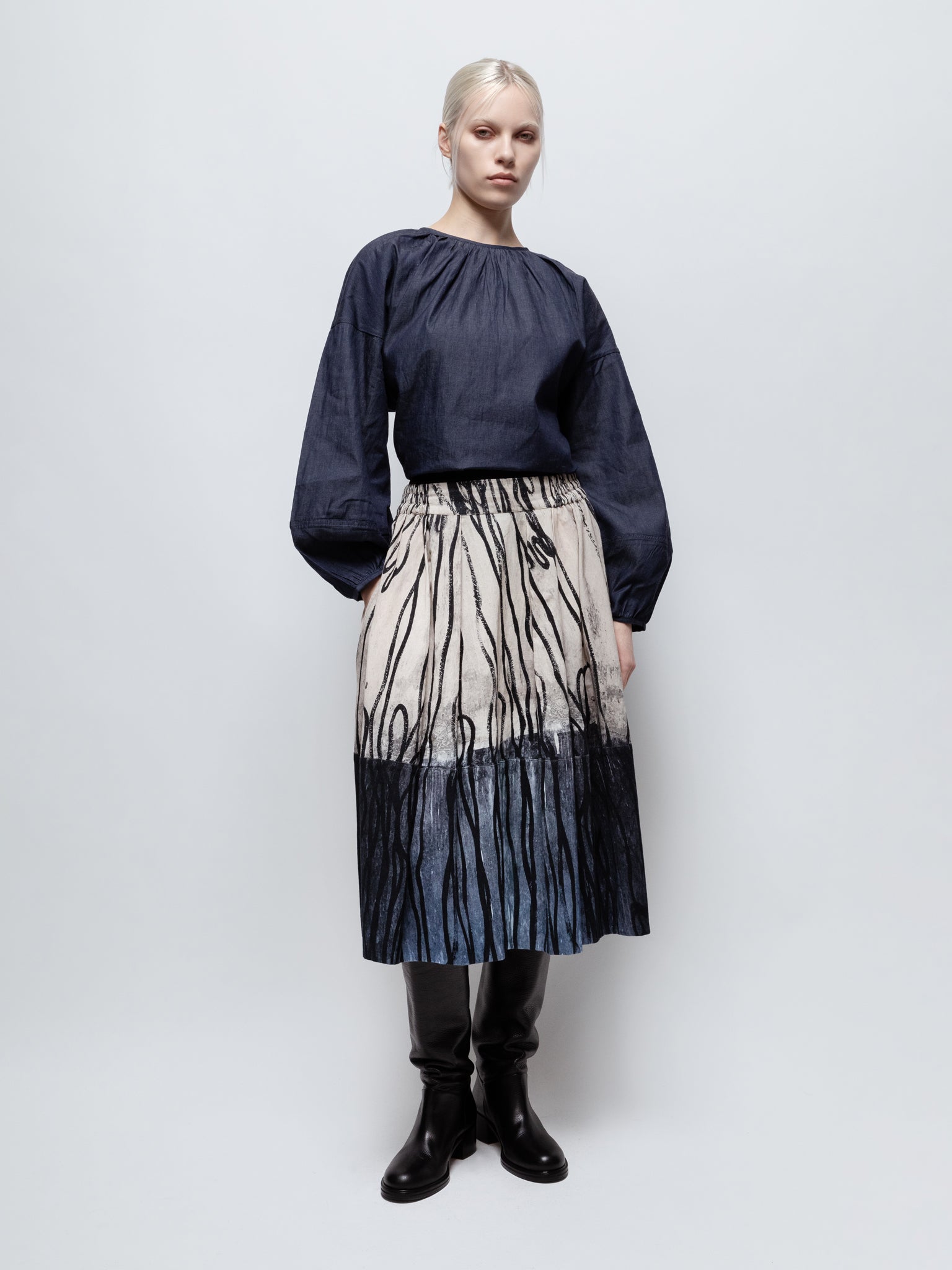 Talking Walls nona cables Midi Skirt cables