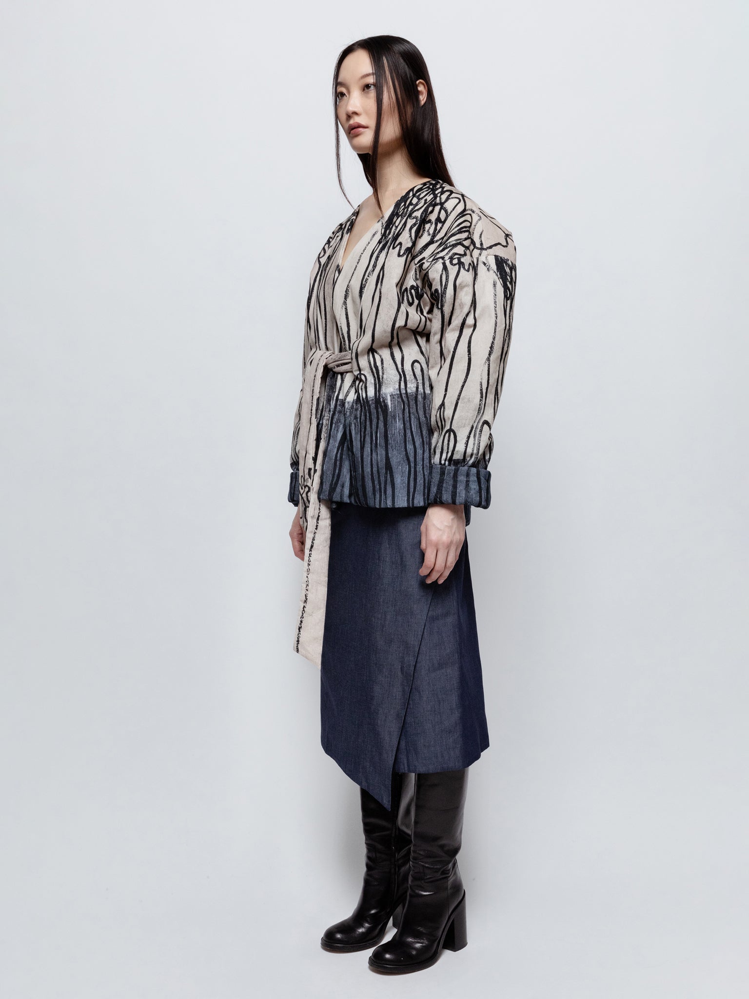 Talking Walls piaf cables kimono style jacket cables