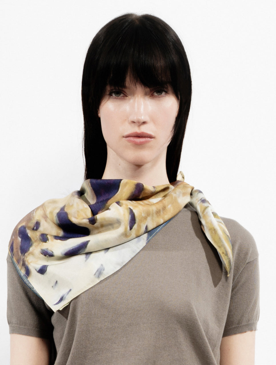 Talking Walls twiggy leopard Single face square-shaped scarf leopard
