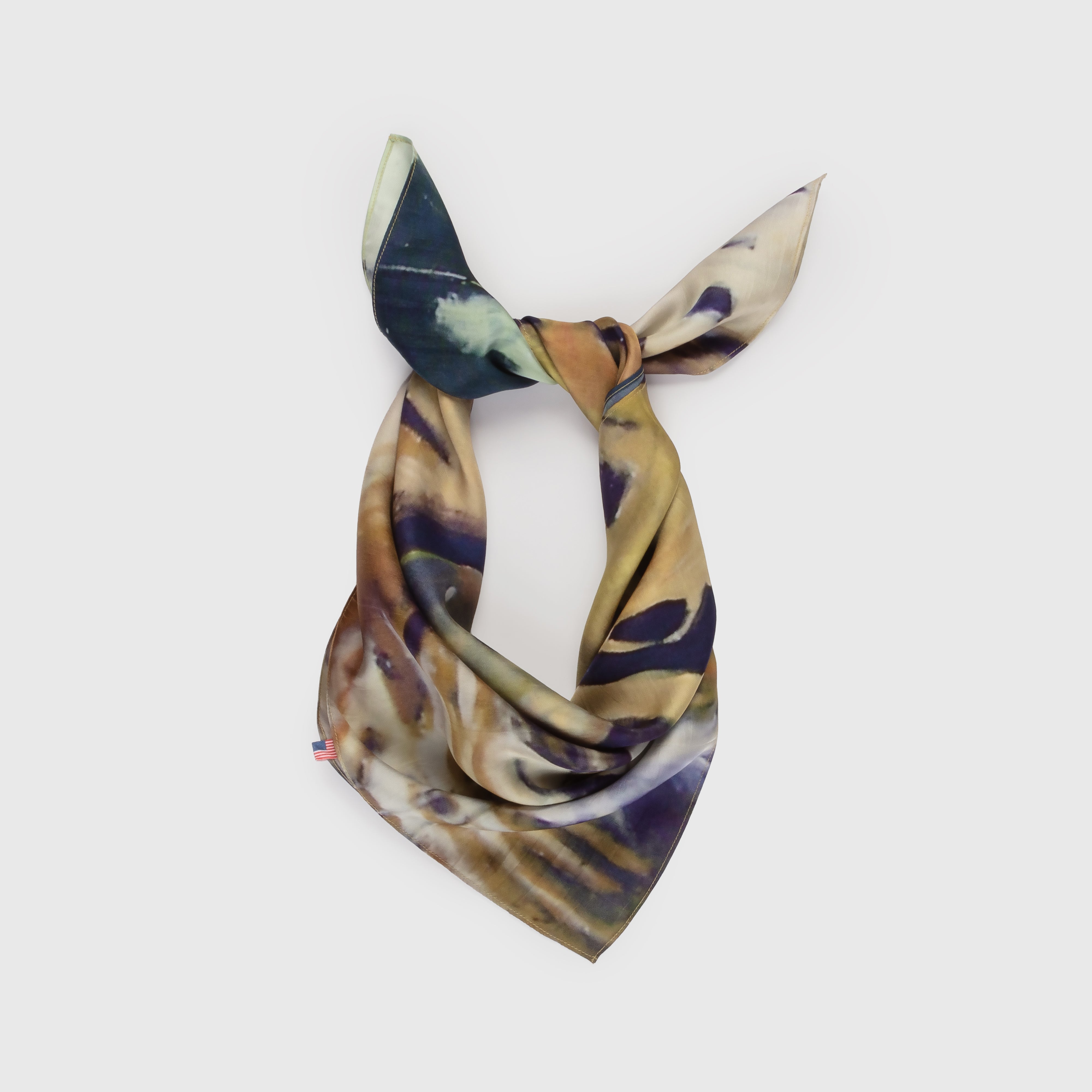 Talking Walls twiggy leopard Single face square-shaped scarf leopard