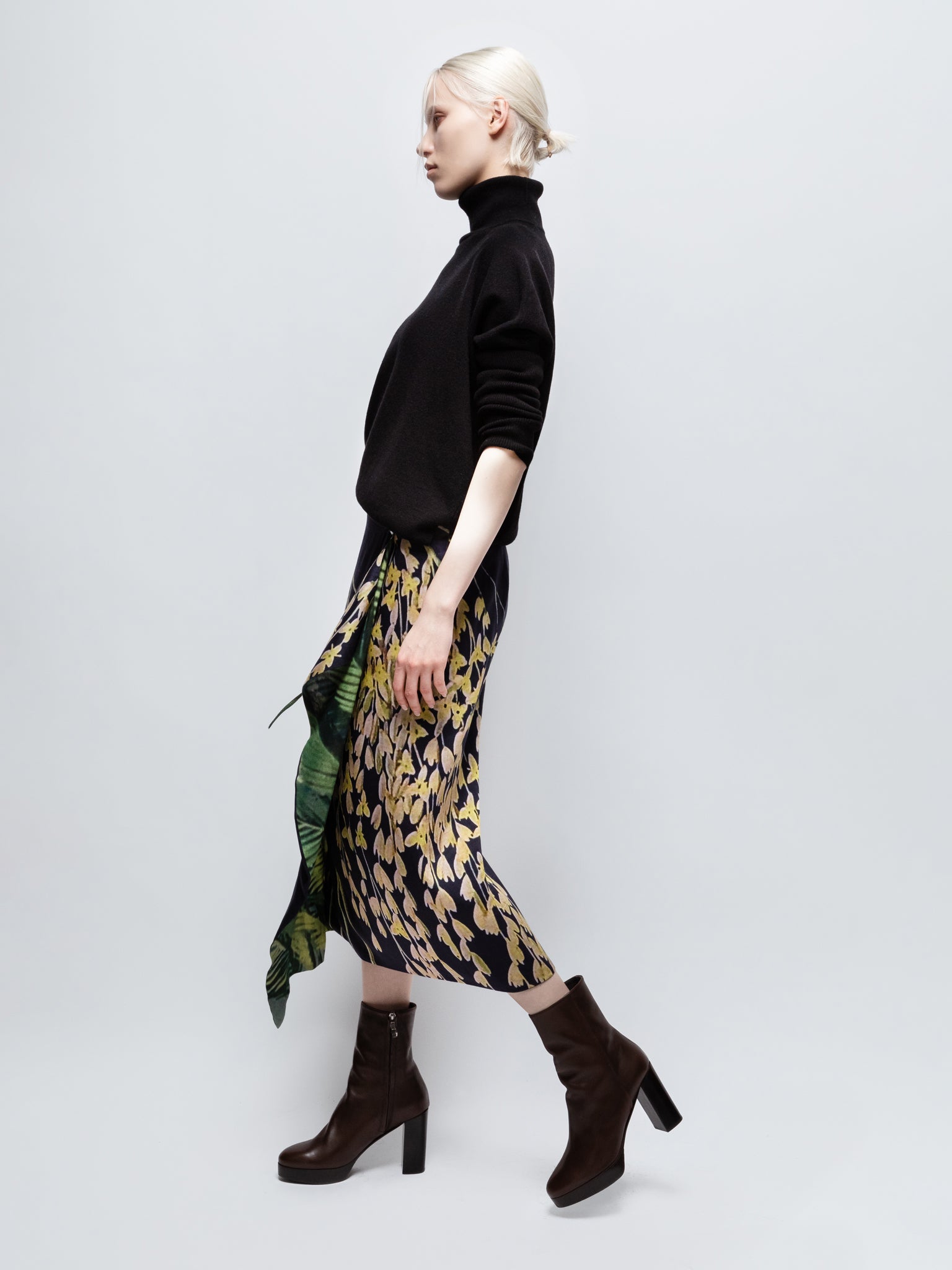 Talking Walls zoé dates midi double sided reversible wrap skirt dates
