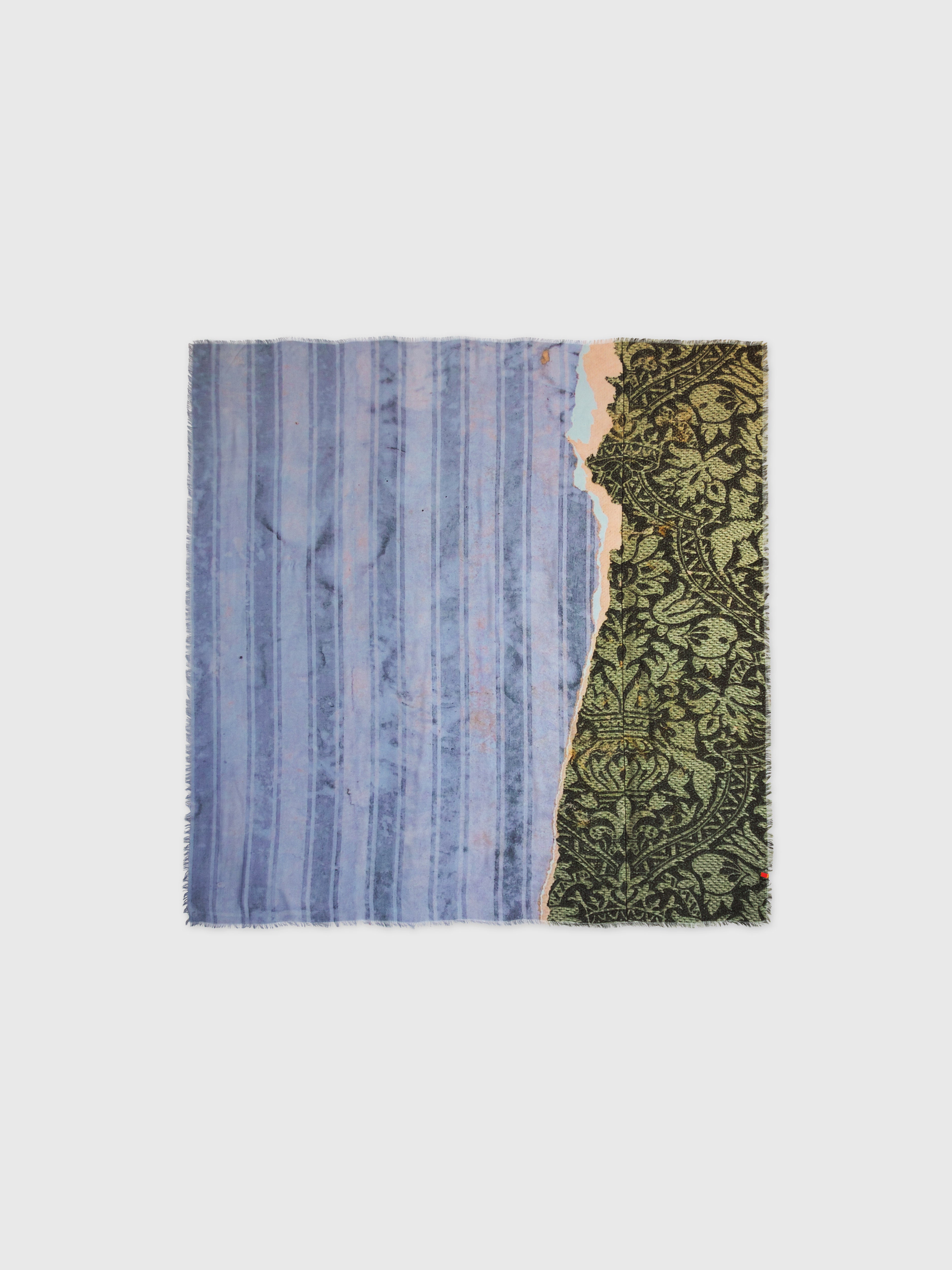 Talking Walls Ela Fray Single face square scarf fray