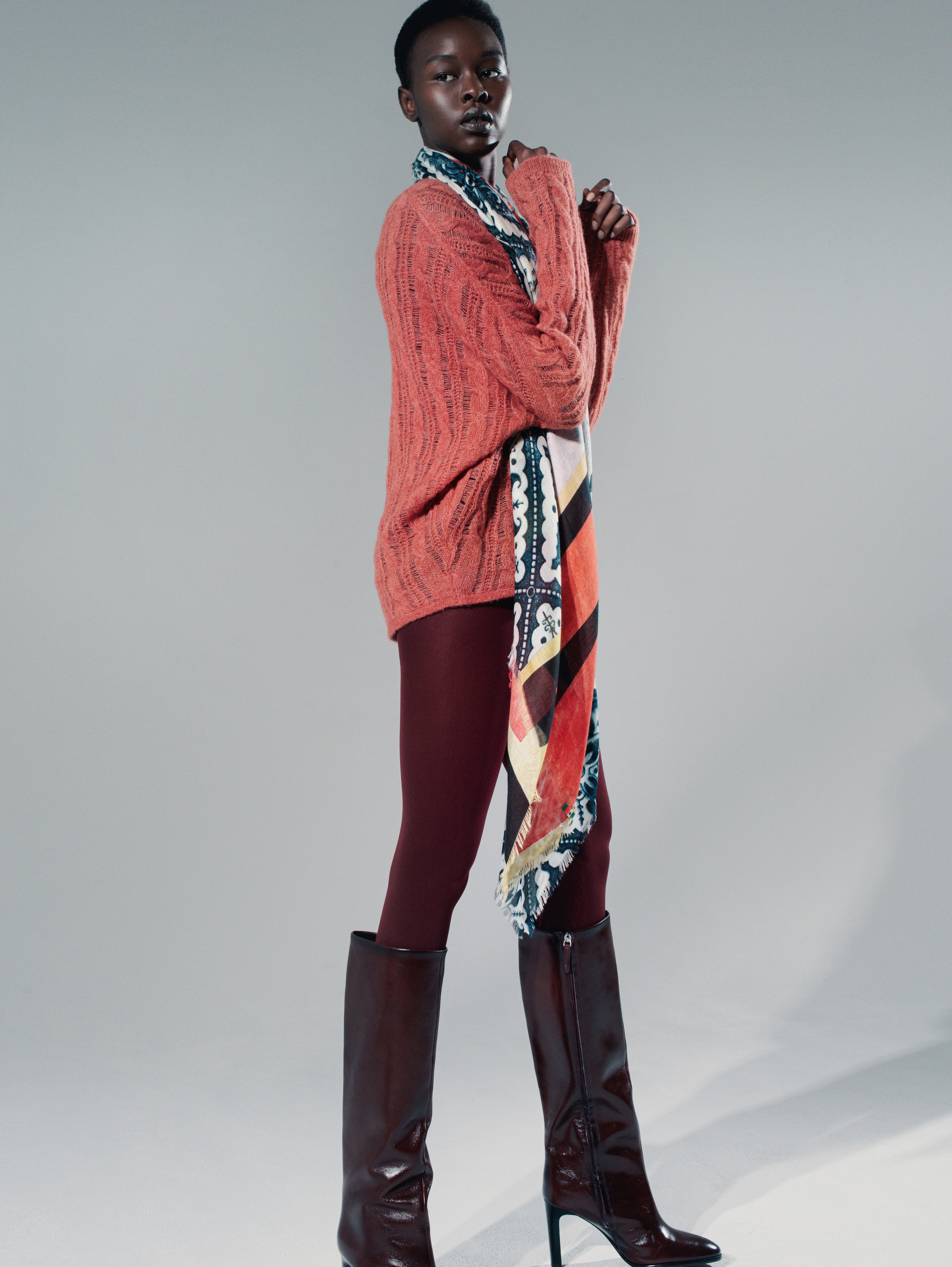 Talking Walls Ela Trace Single face square scarf trace