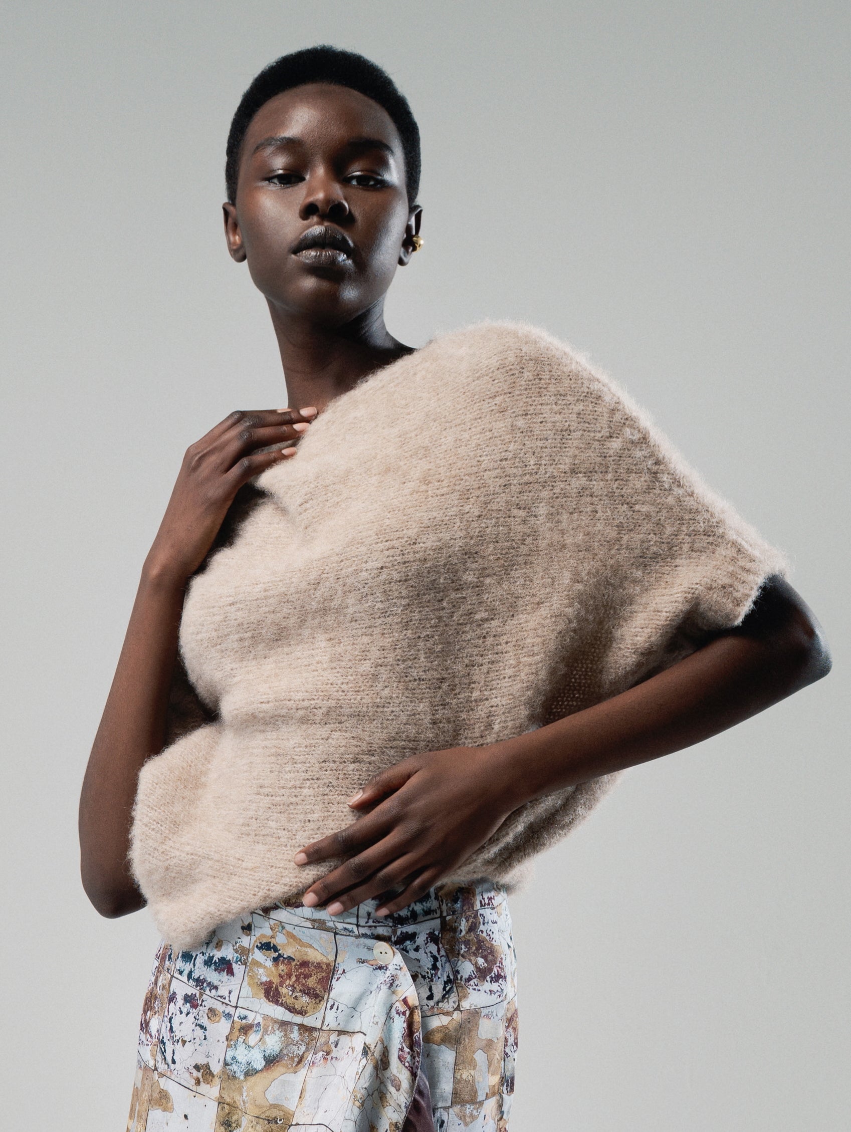 Talking Walls Lio brushed Relaxed jumper pearl ivory