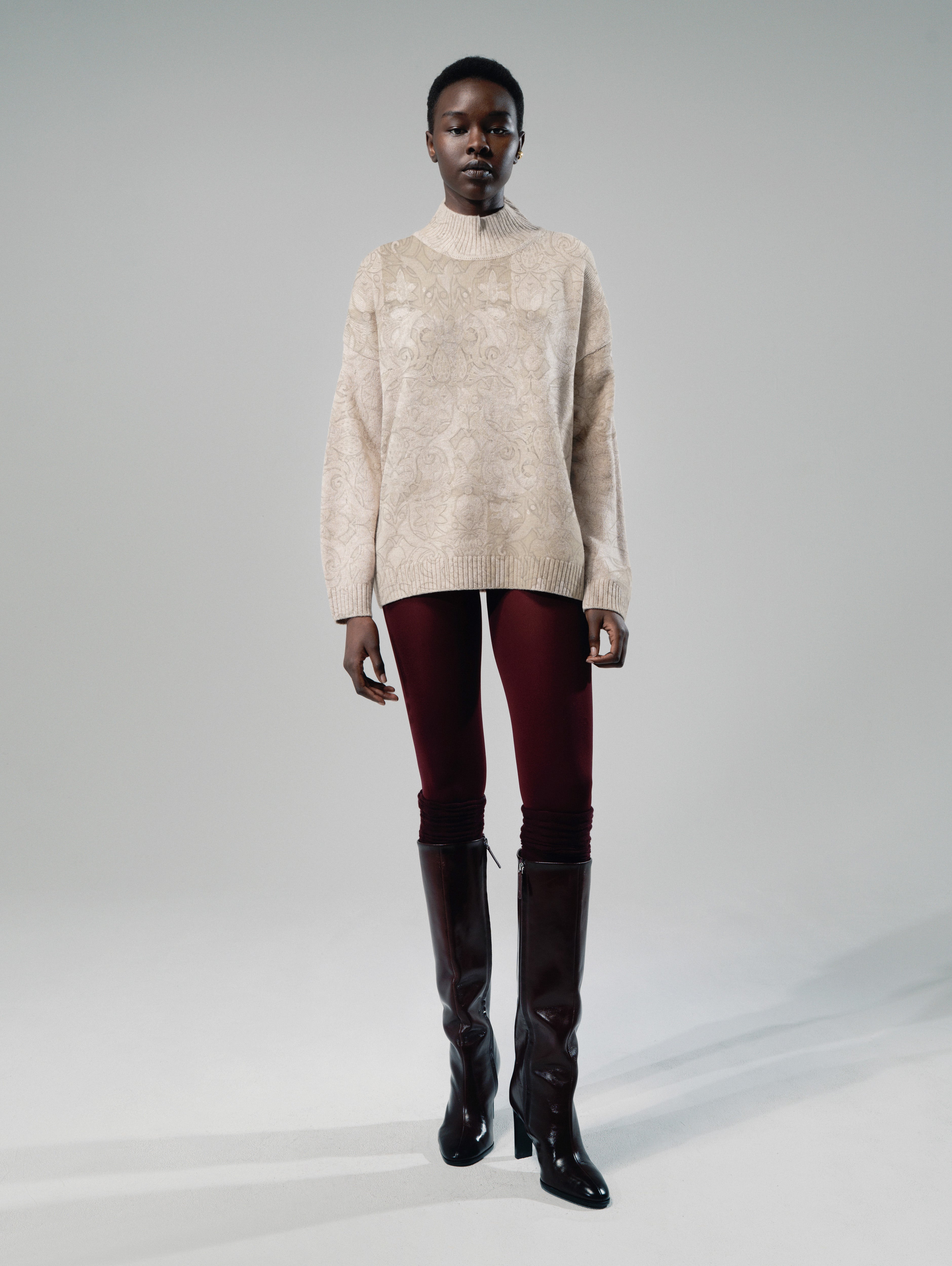 Talking Walls Paola Chalk Turtleneck knit sweater chalk