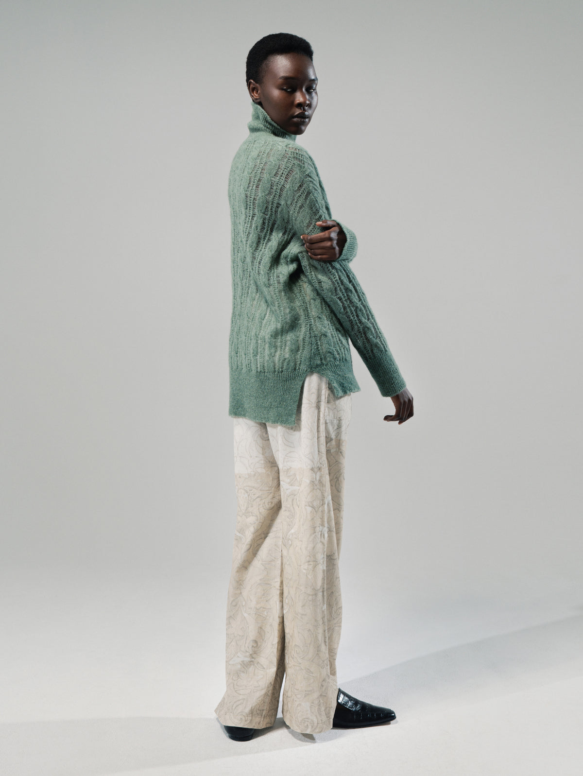 Talking Walls Roza Chalk Relaxed fit trousers chalk