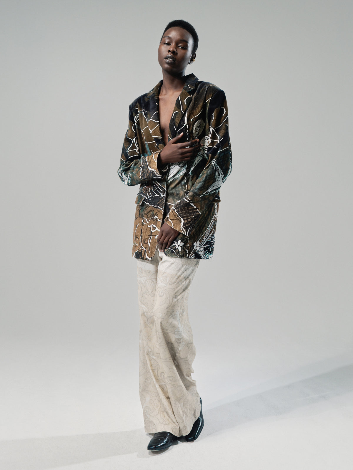 Talking Walls Roza Chalk Relaxed fit trousers chalk