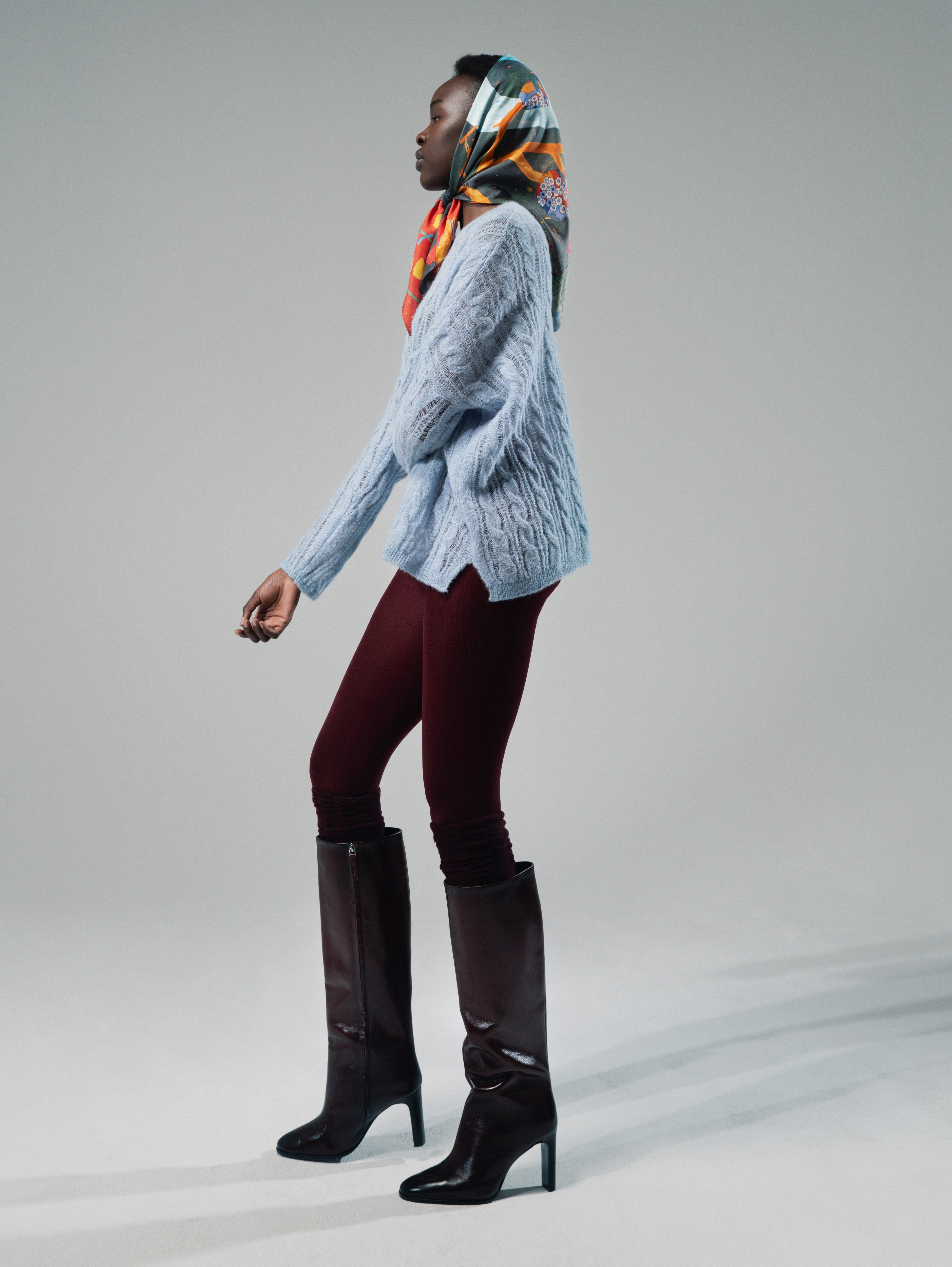 Talking Walls Twiggy Felix Single face square-shaped scarf felix