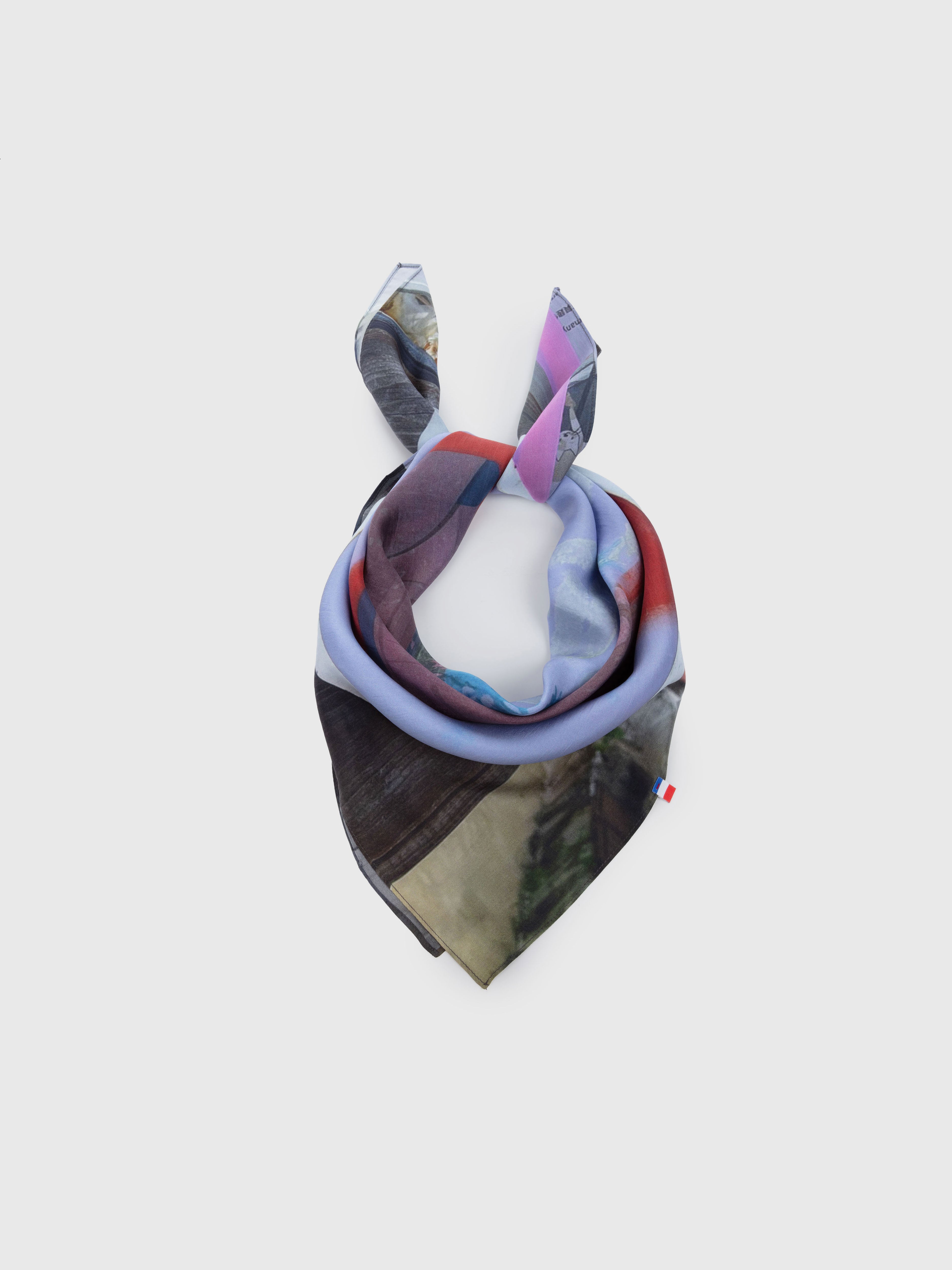 Talking Walls Twiggy Pickup Single face square-shaped scarf