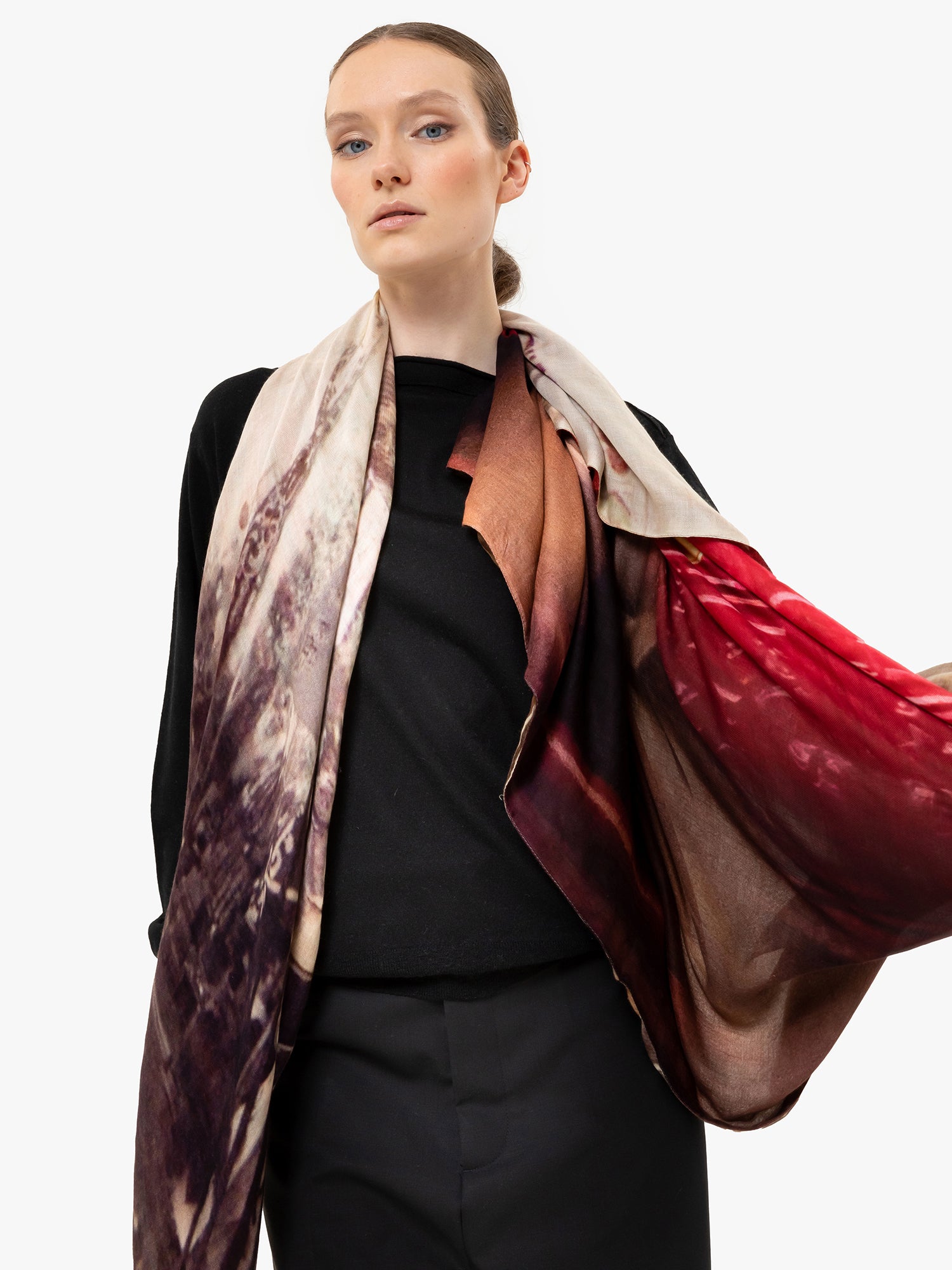 Talking Walls ava double face double face square scarf york o hama