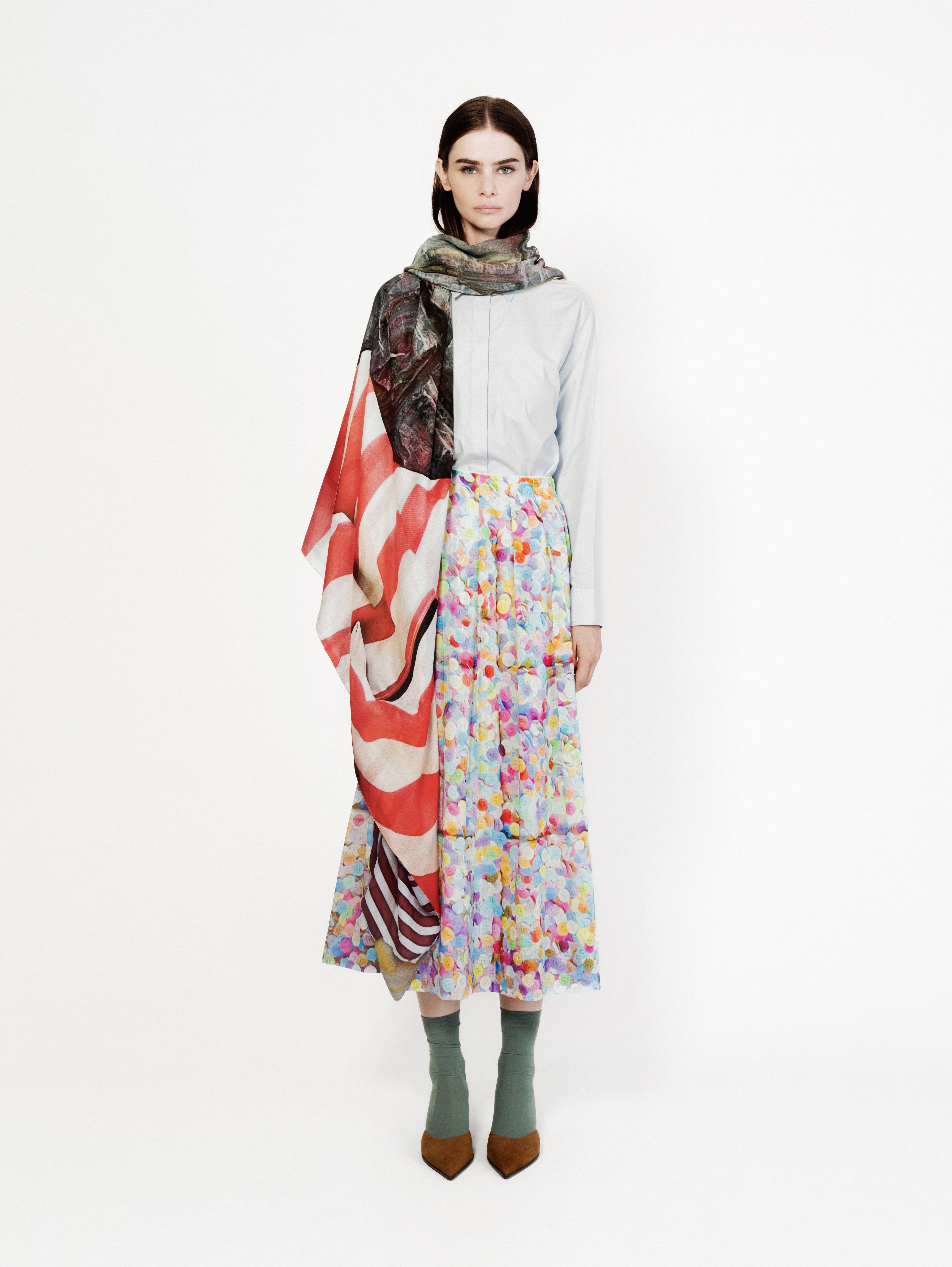 Talking Walls ava red pop corn double face square scarf red pop corn