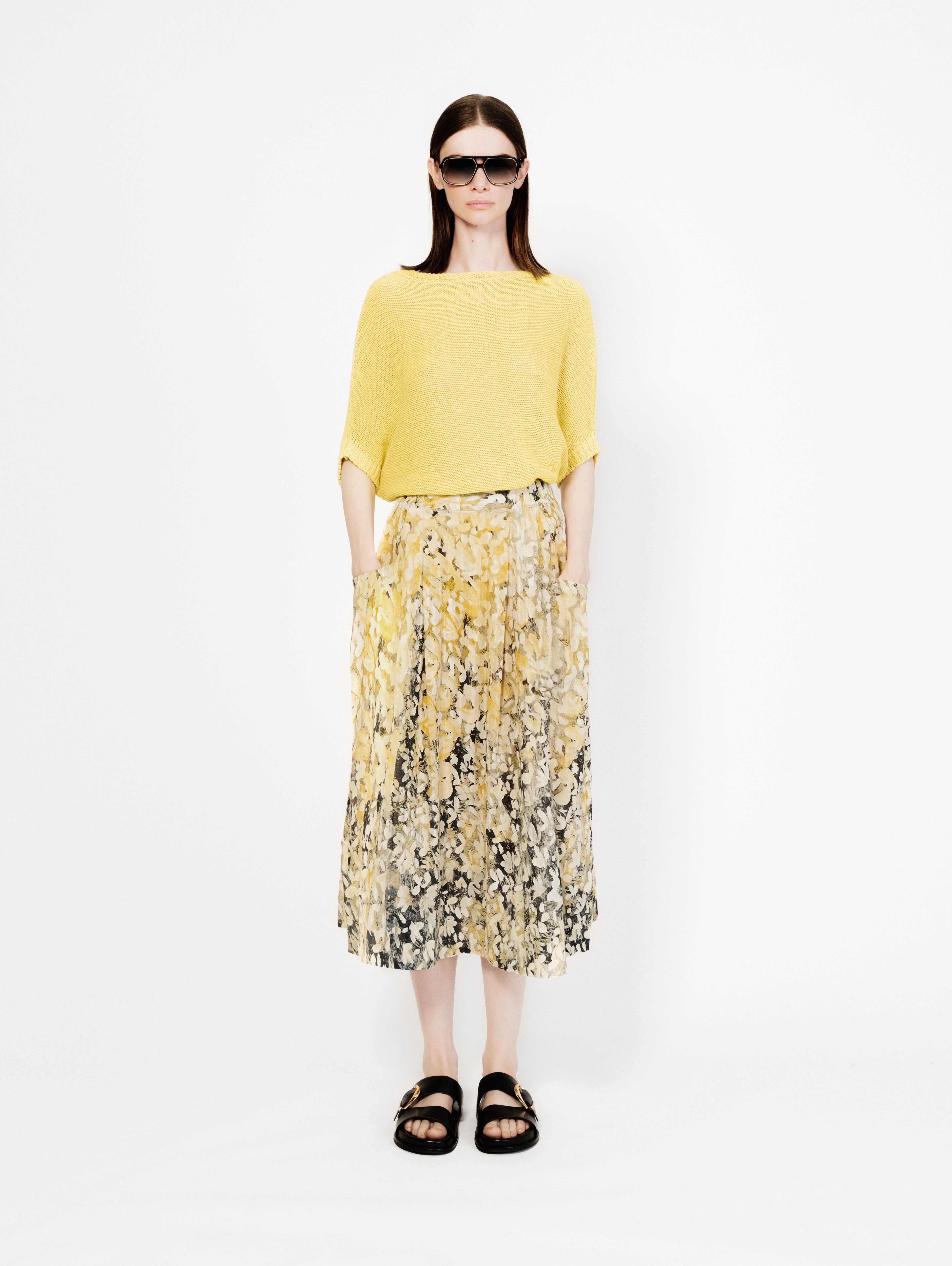 Talking Walls chloé solène flat pleated long skirt solène