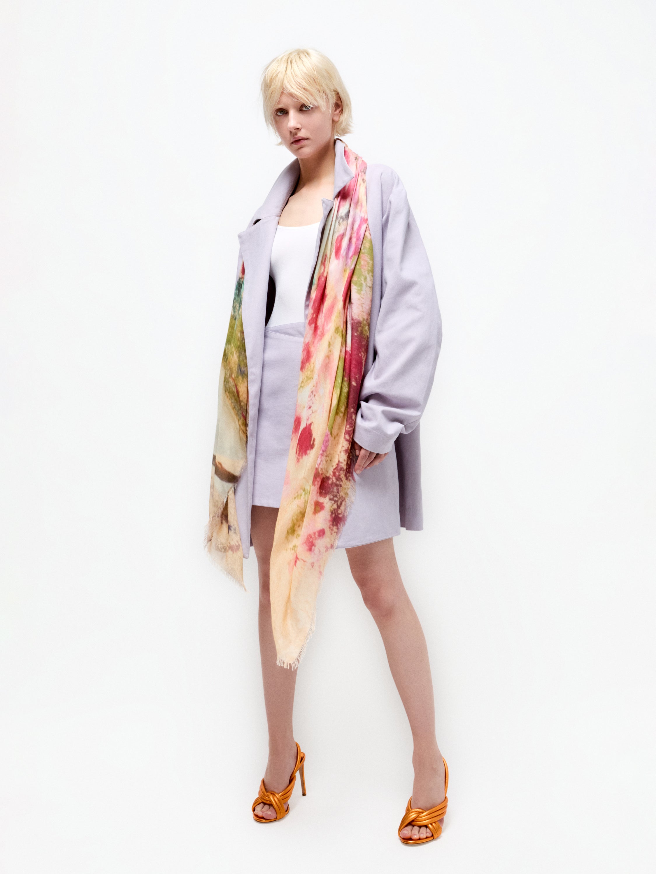 Talking Walls ela bloomique single face square scarf bloomique