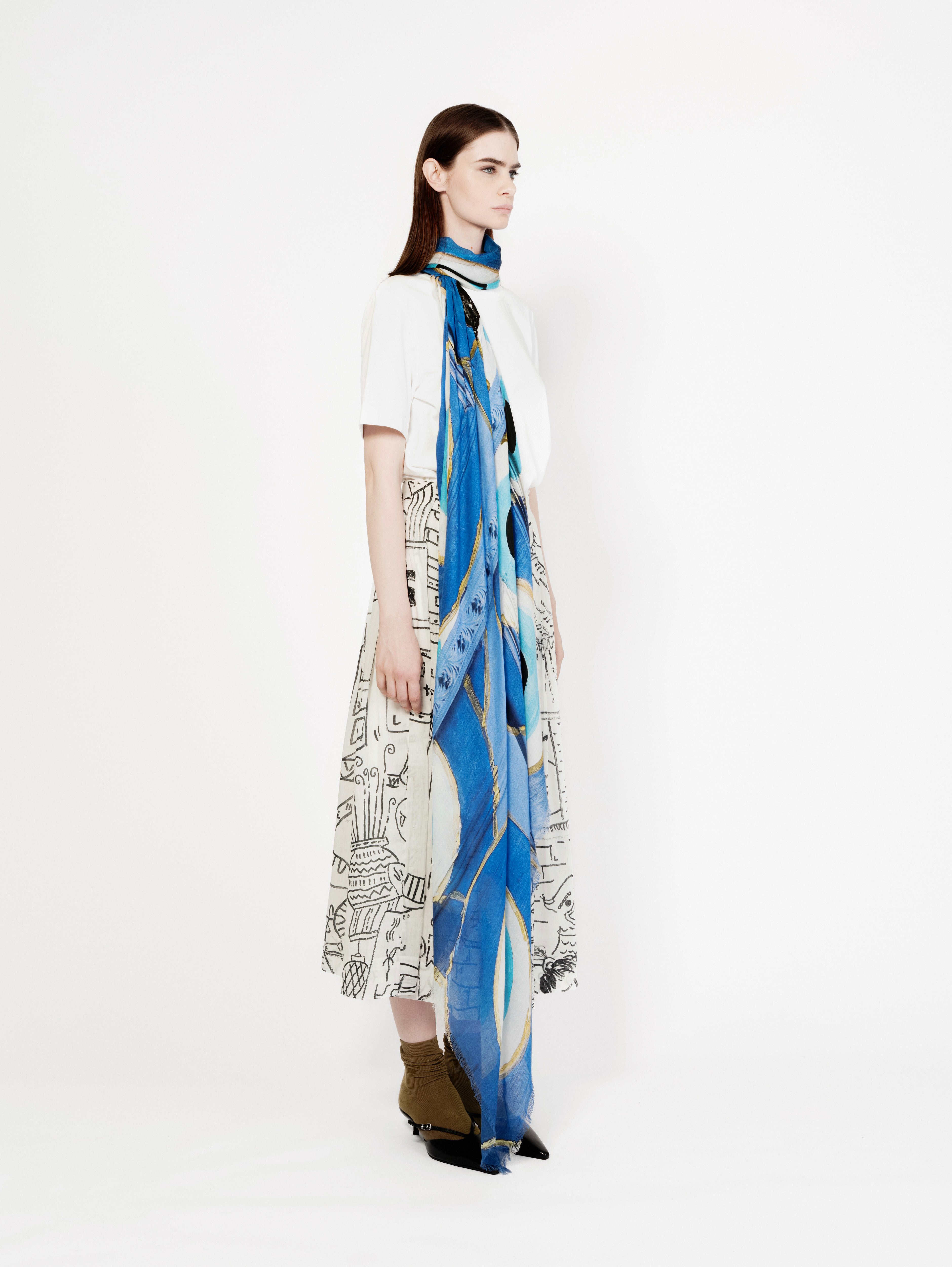 Talking Walls ela blue eyes single face square scarf blue eyes