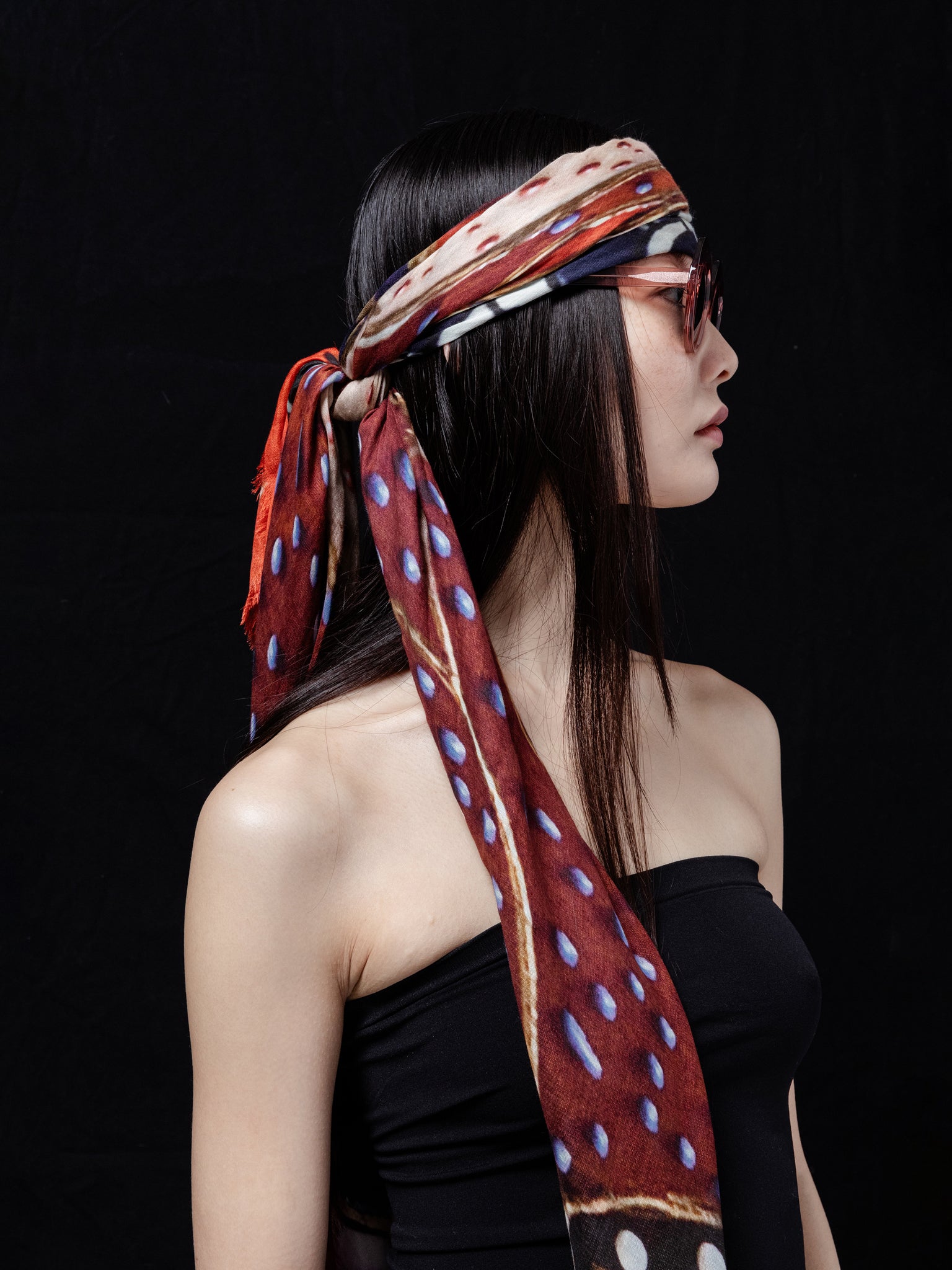 Talking Walls ela circles & dots single face square scarf circles & dots