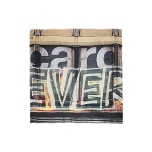 Talking Walls ela ever single face square scarf