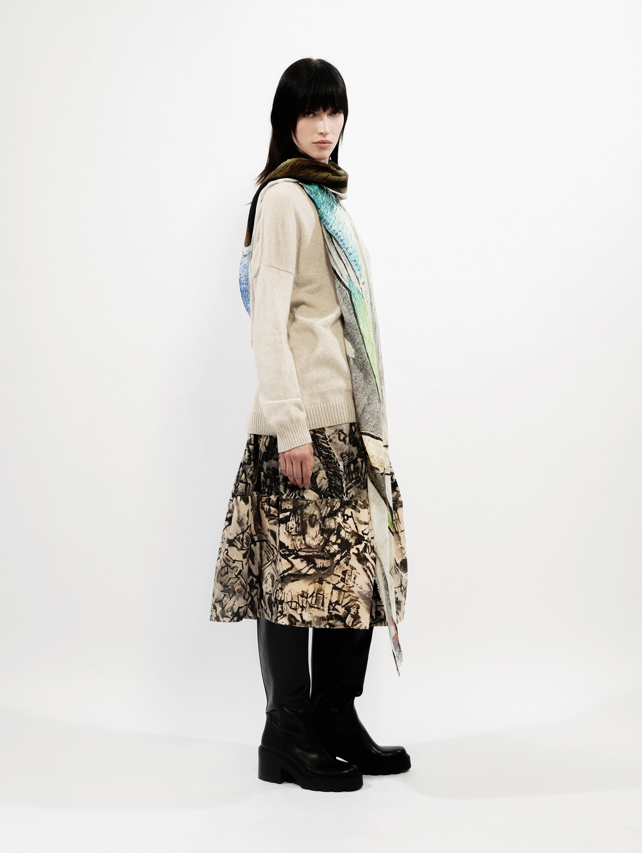 Talking Walls ela melody single face square scarf melody