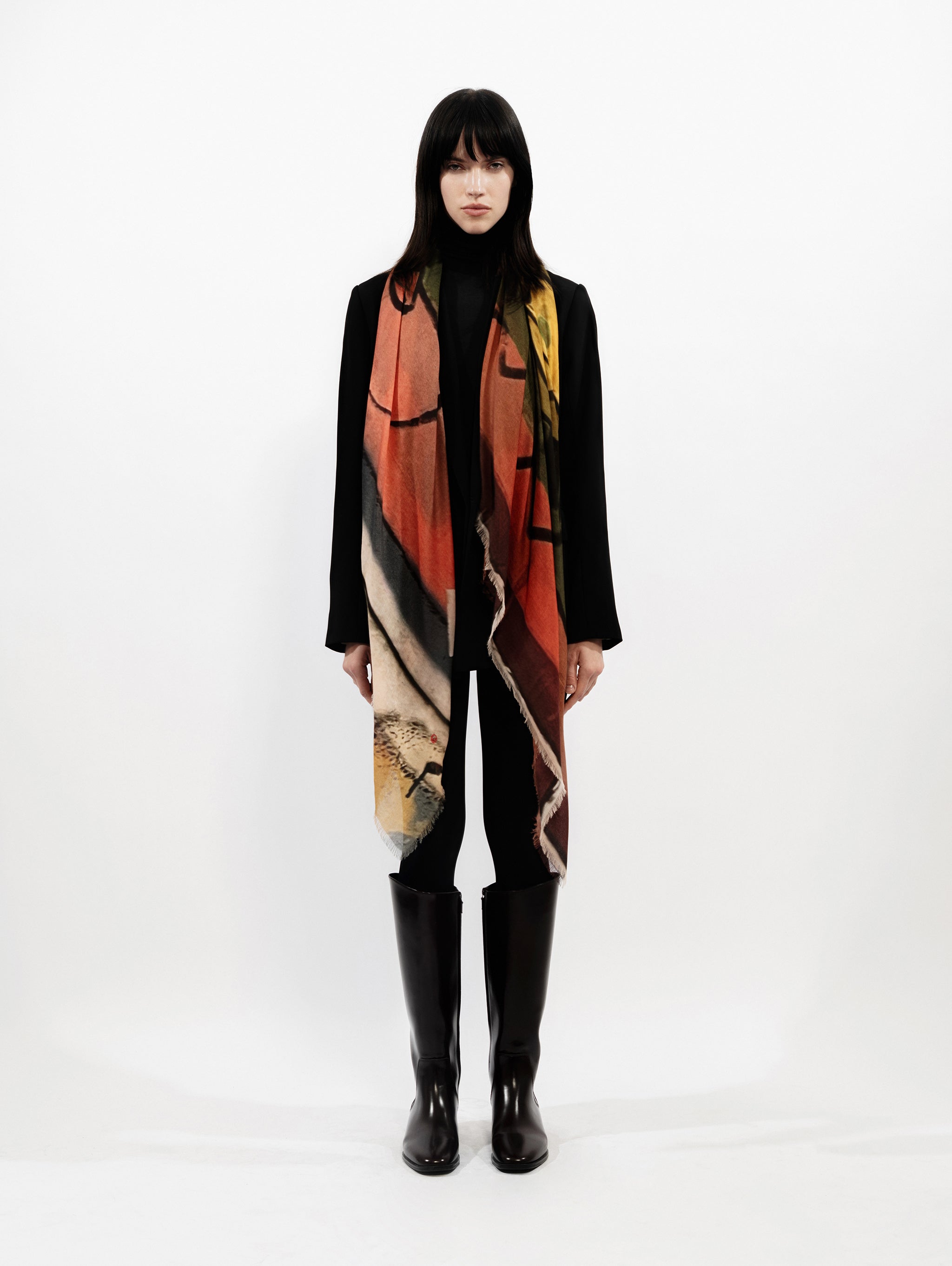 Talking Walls ela ocular single face square scarf ocular