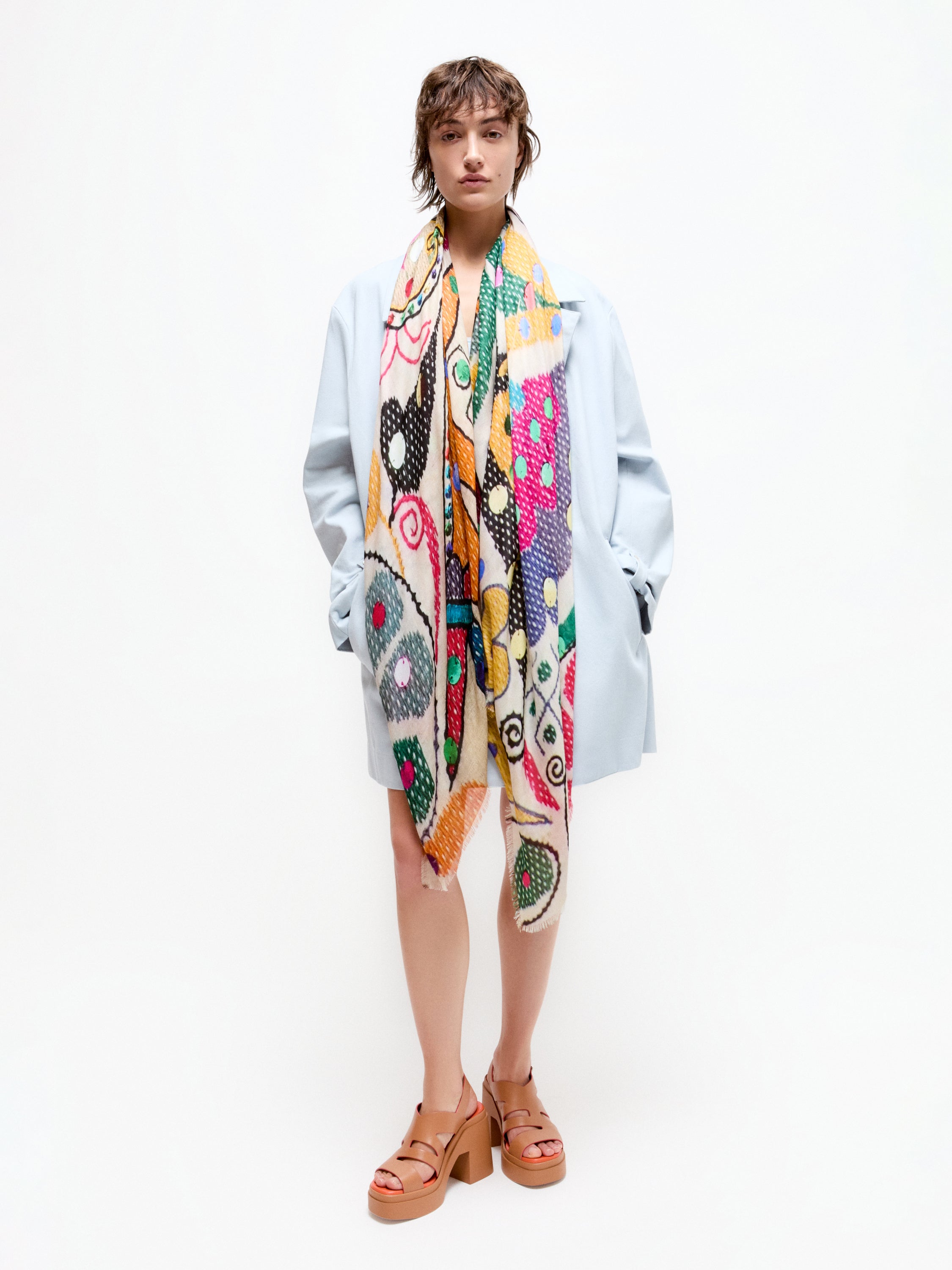 Talking Walls ela paillette single face square scarf paillette