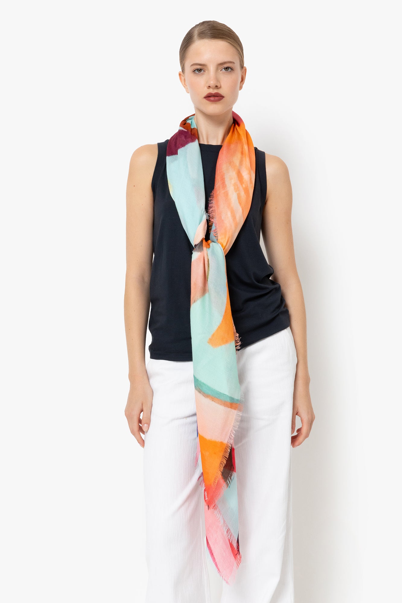 Talking Walls ela single face single face square scarf pêche