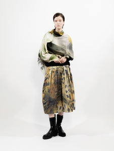 Talking Walls ela tournesol single face square scarf tournesol