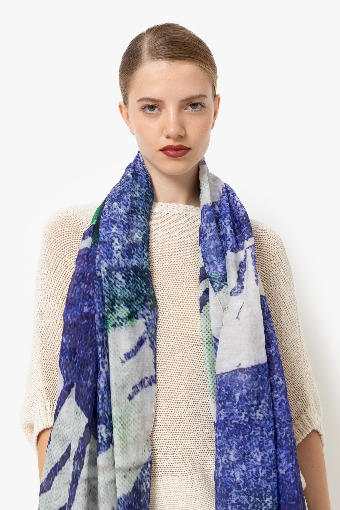 Talking Walls joy single face single face rectangular scarf tigre atlantique