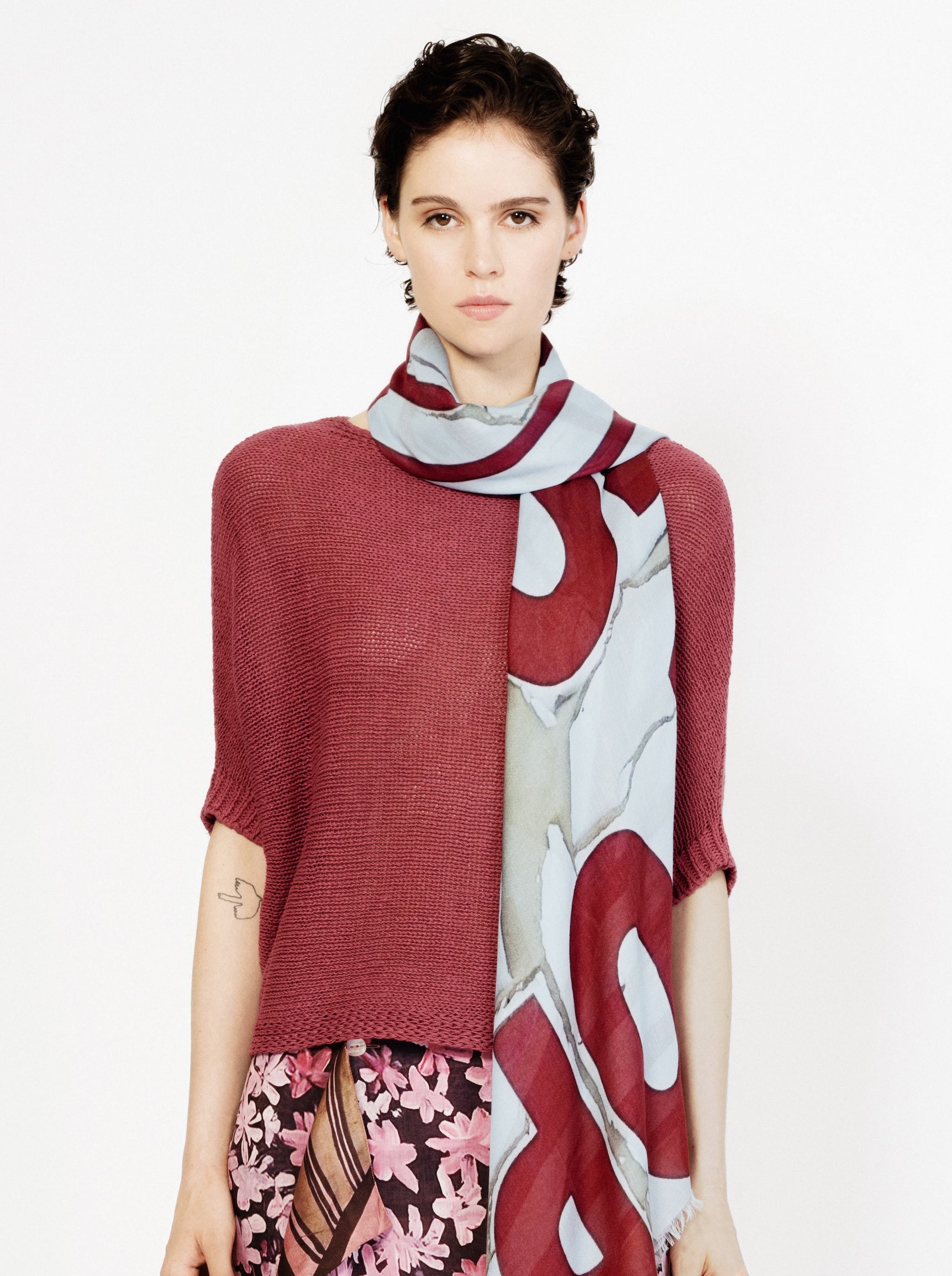 Talking Walls juliette curtain relaxed jumper curtain