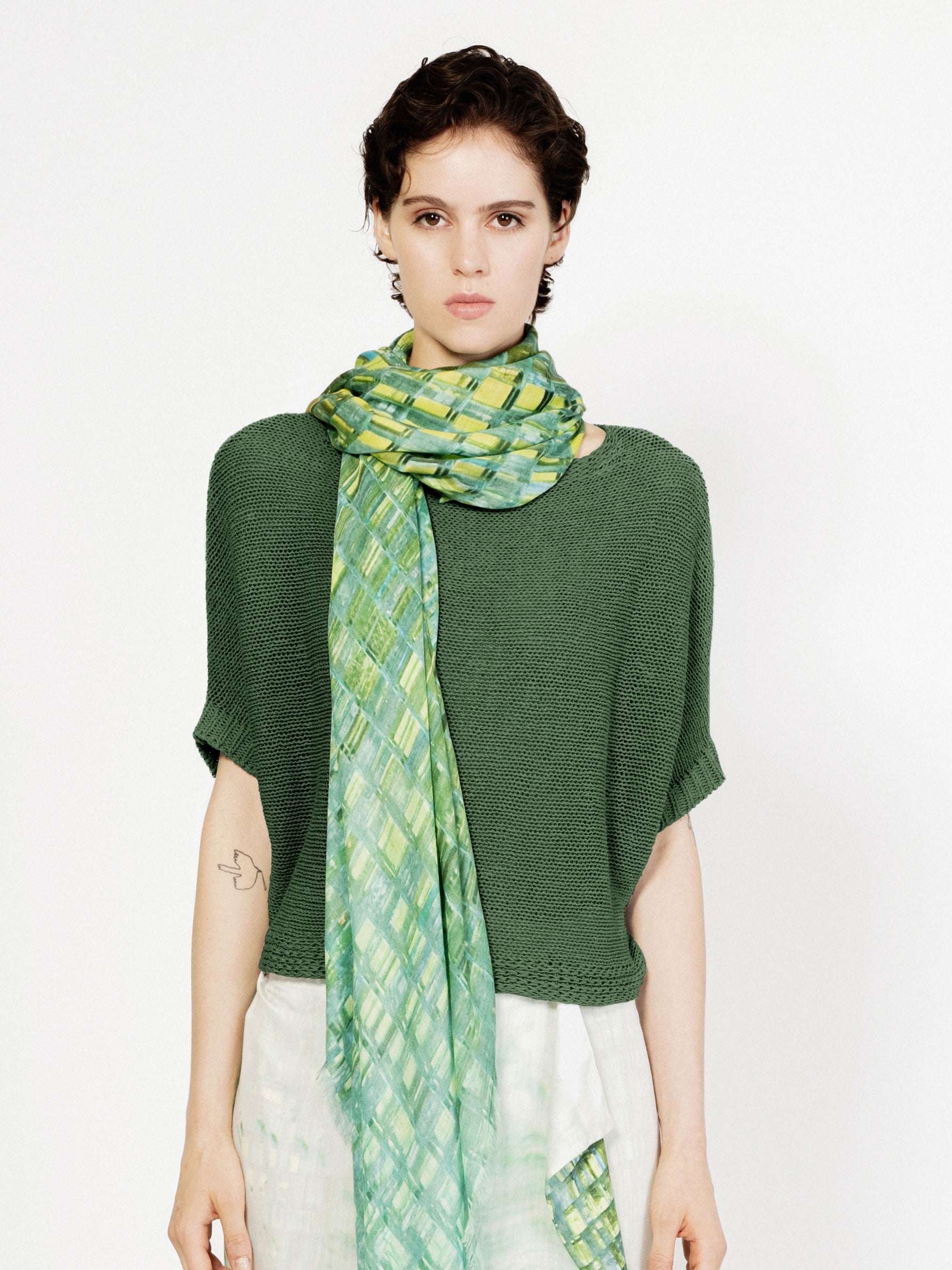 Talking Walls juliette rugiada relaxed jumper rugiada