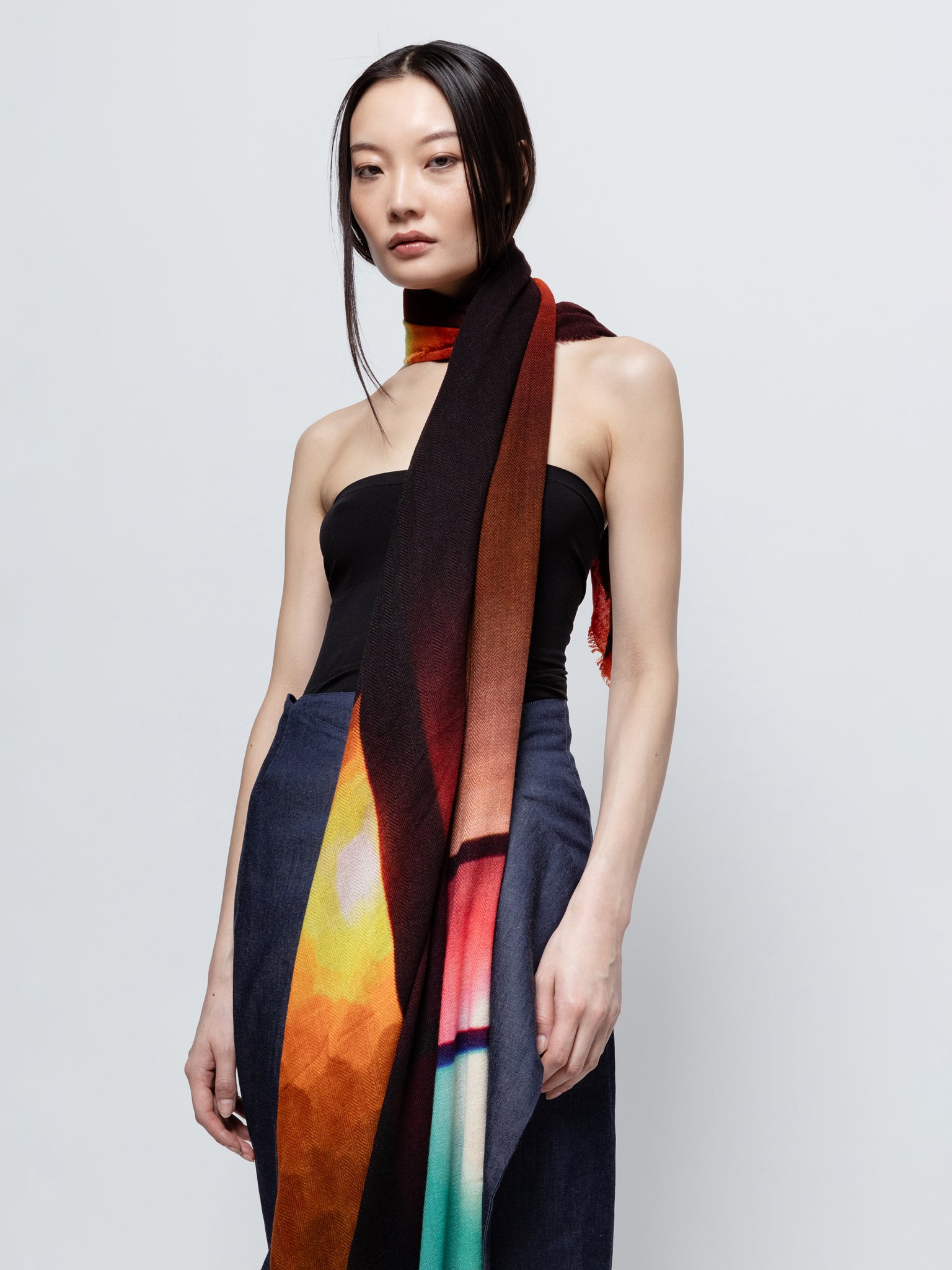 Talking Walls marilyn sablon single face rectangular scarf