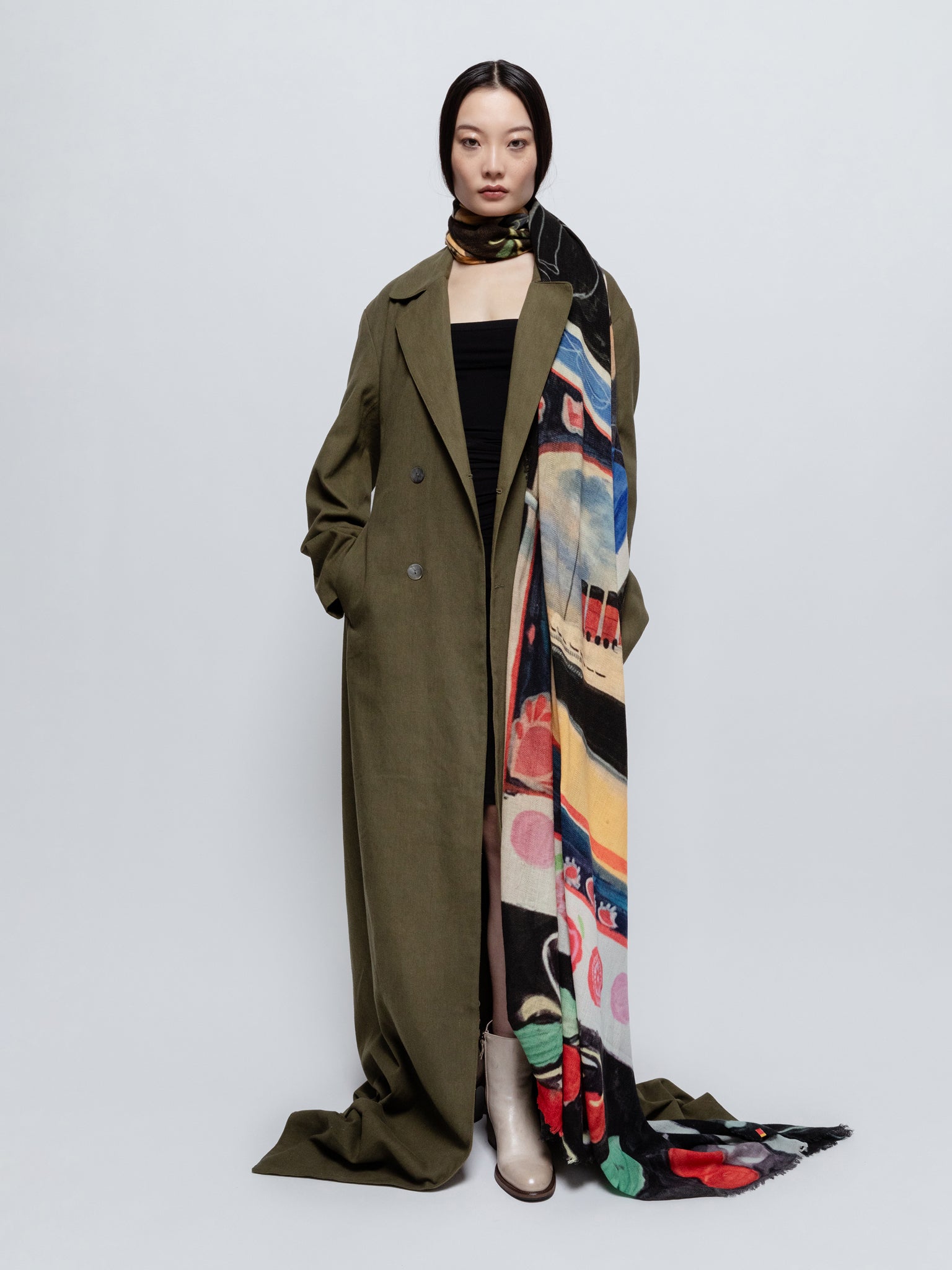 Talking Walls marilyn sainte simonne single face rectangular scarf sainte simonne