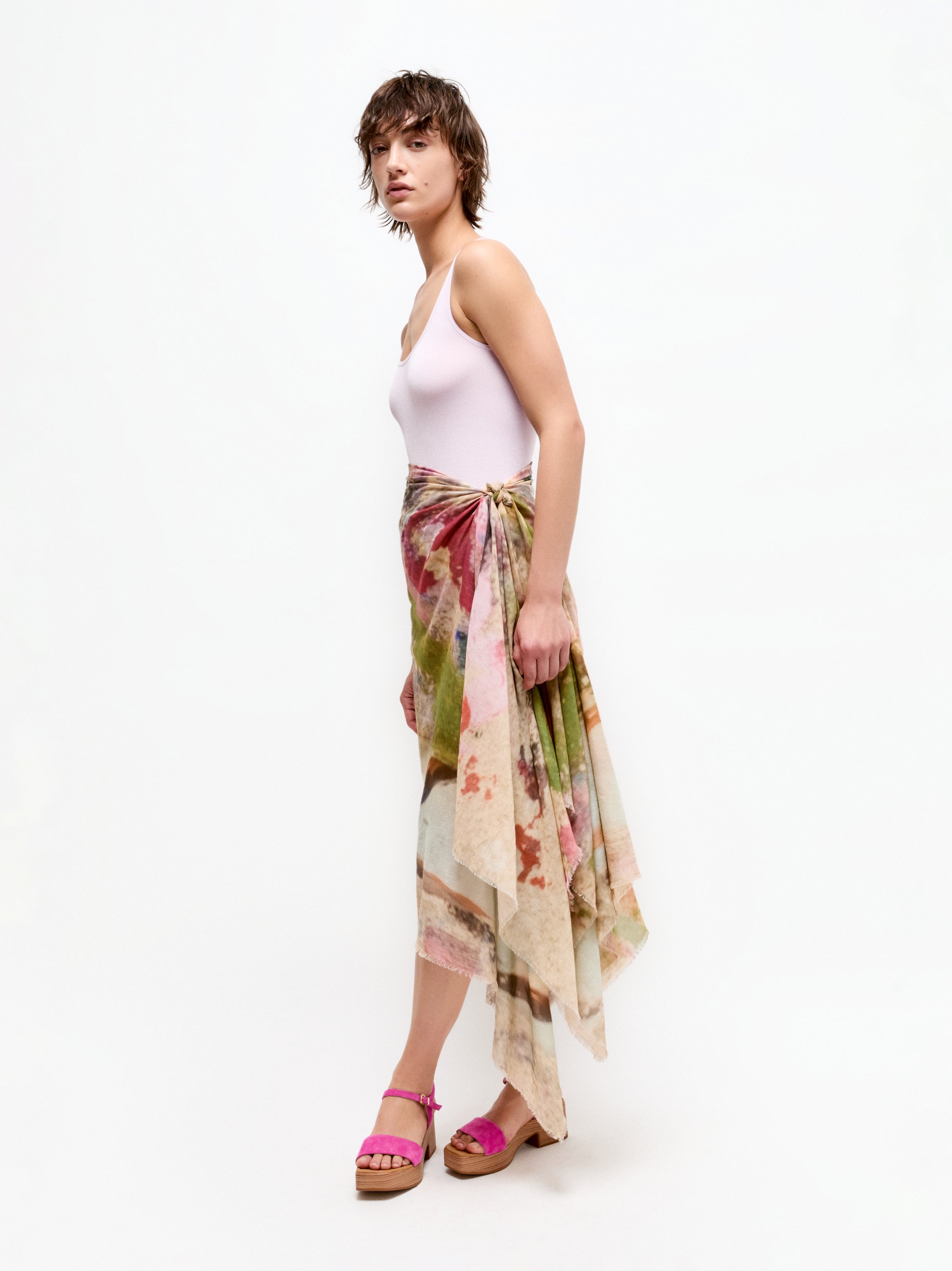 Talking Walls marysol bloomique Single face rectangle-shaped scarf bloomique