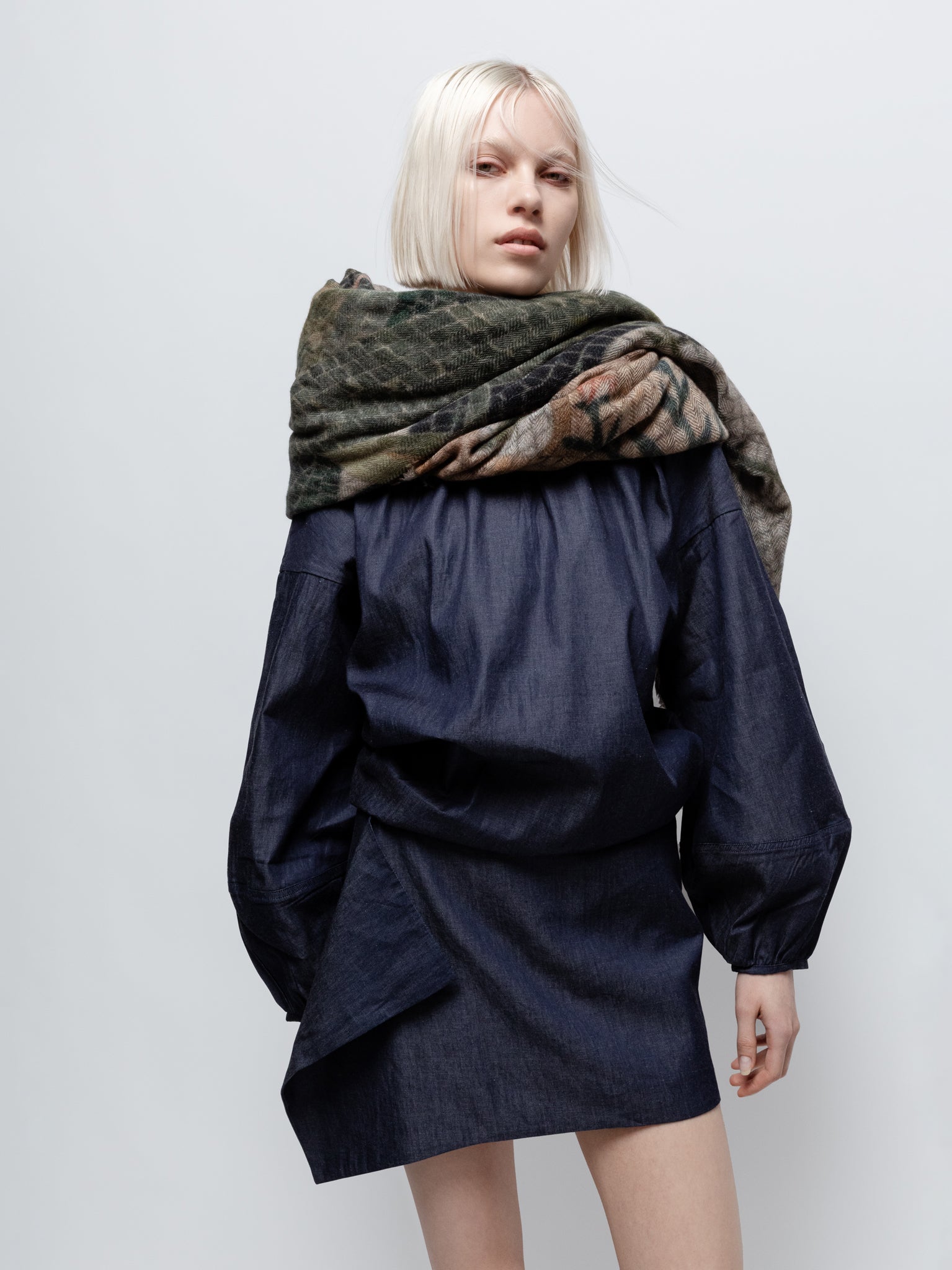 Talking Walls max agave single face square scarf agave