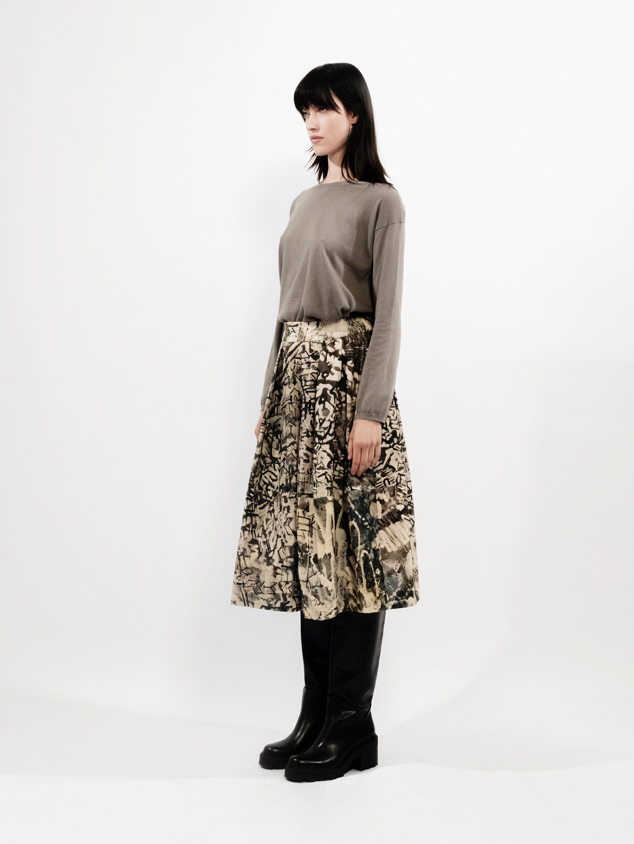 Talking Walls nona labyrinth Midi Skirt labyrinth