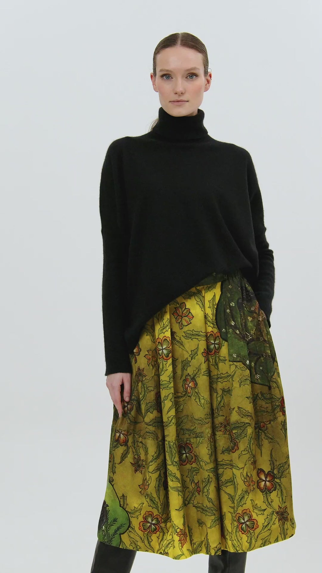 Talking Walls Nona Midi Skirt the finch