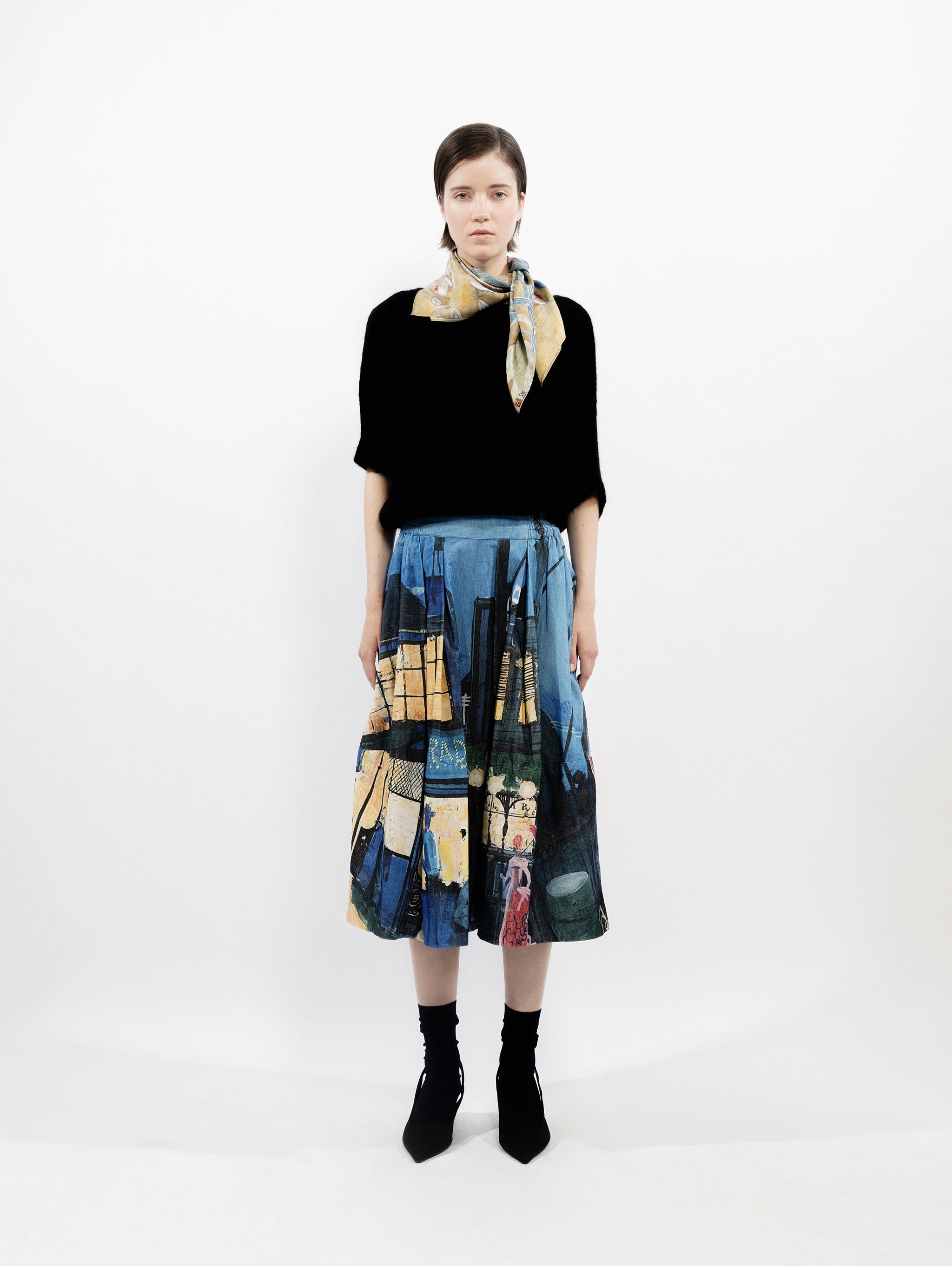 Talking Walls twiggy komadori Single face square-shaped scarf komadori