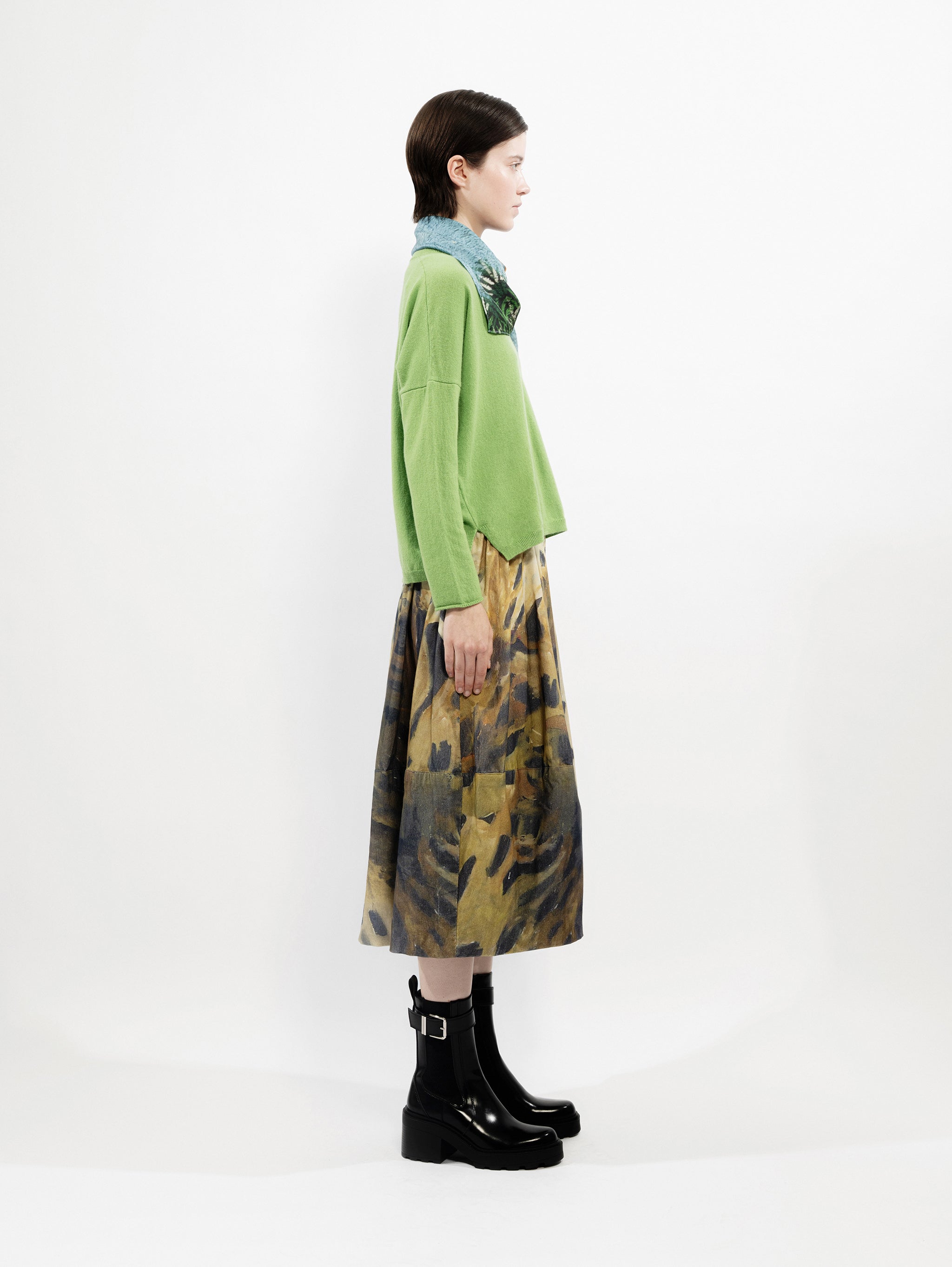 Talking Walls twiggy snow Single face square-shaped scarf snow