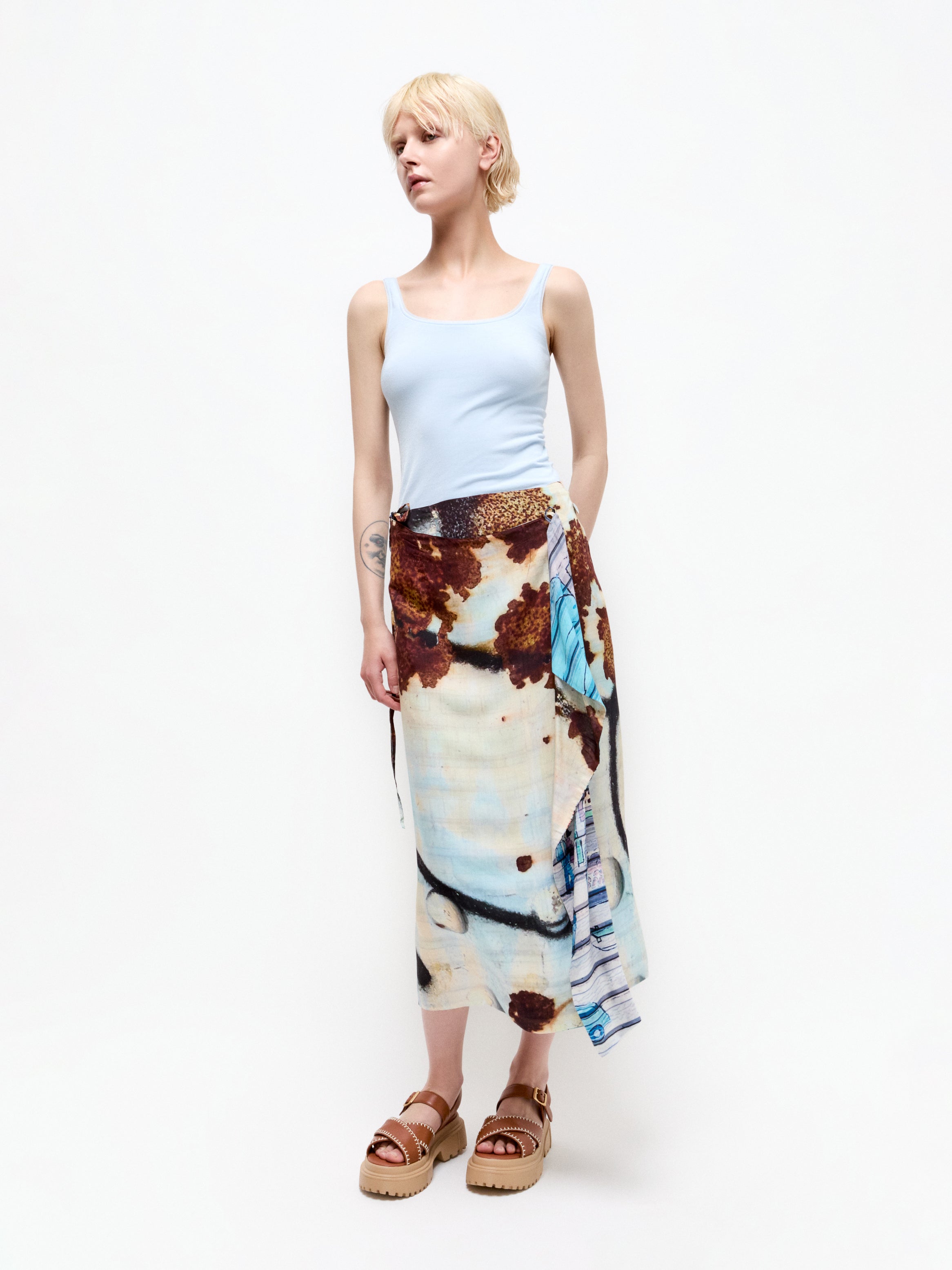 Talking Walls zoé bus stop Midi double sided, reversible wrap skirt bus stop