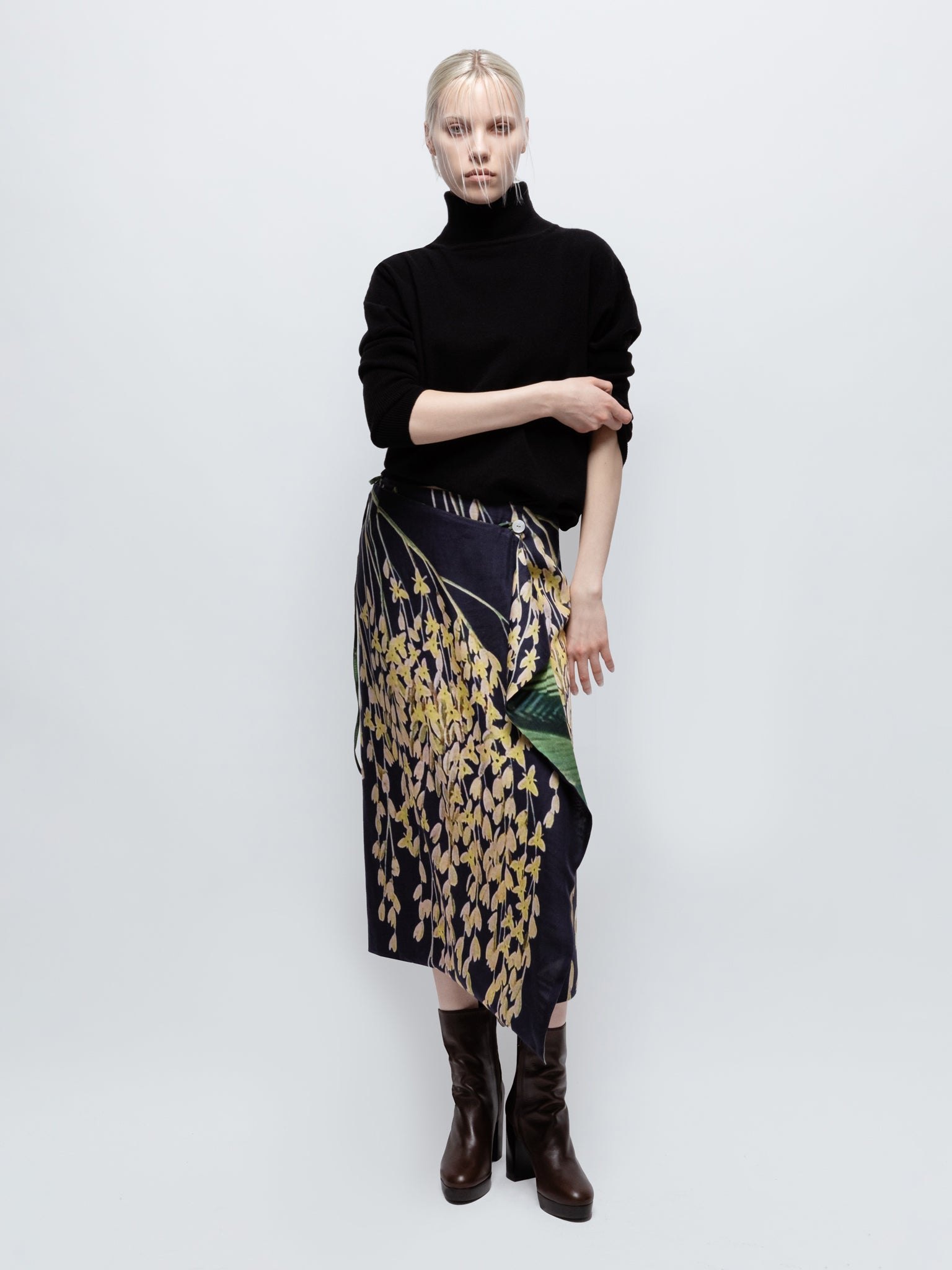 Talking Walls zoé dates midi double sided reversible wrap skirt dates